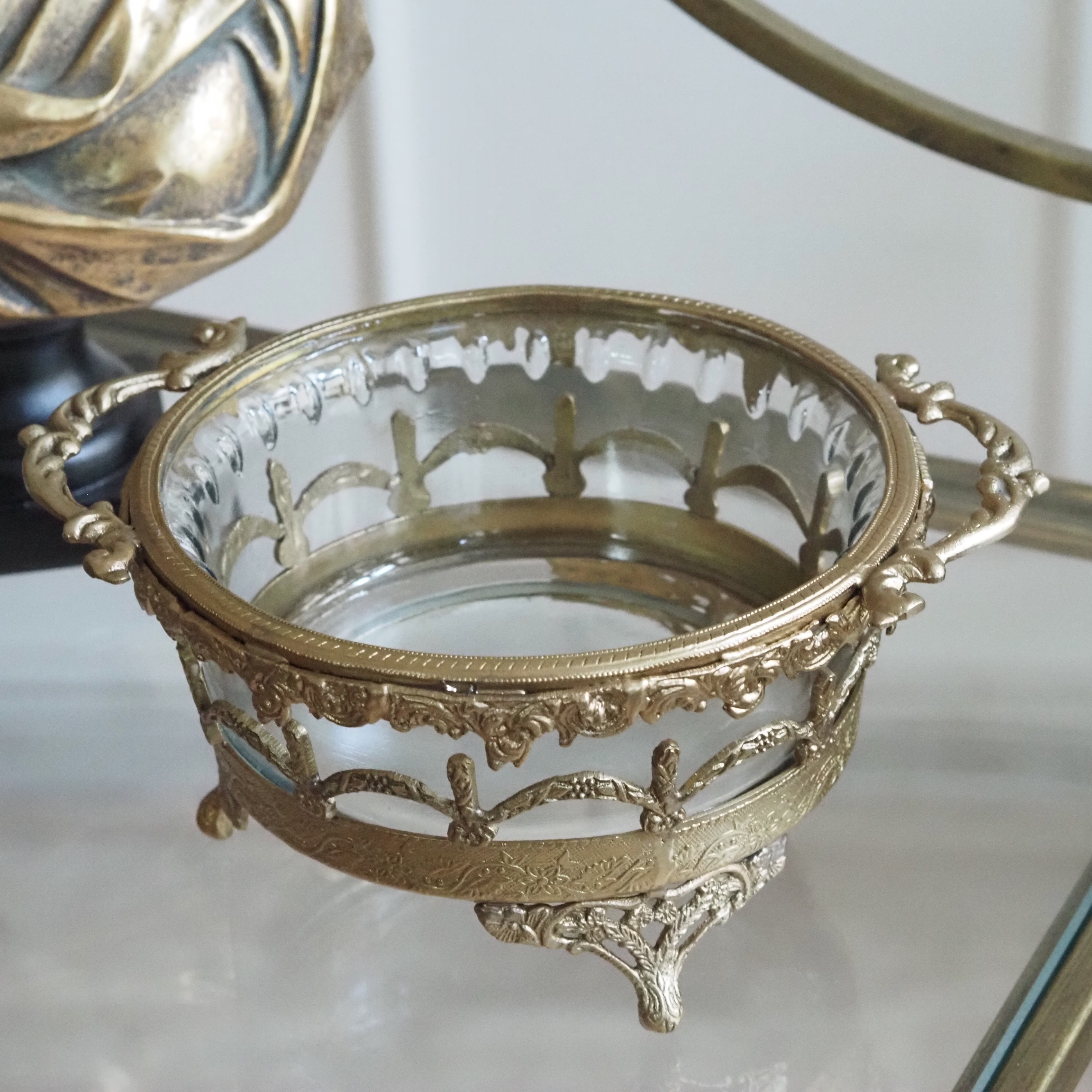 Dekoschale Gold · Glasschale mit Metallrahmen im Neobarock