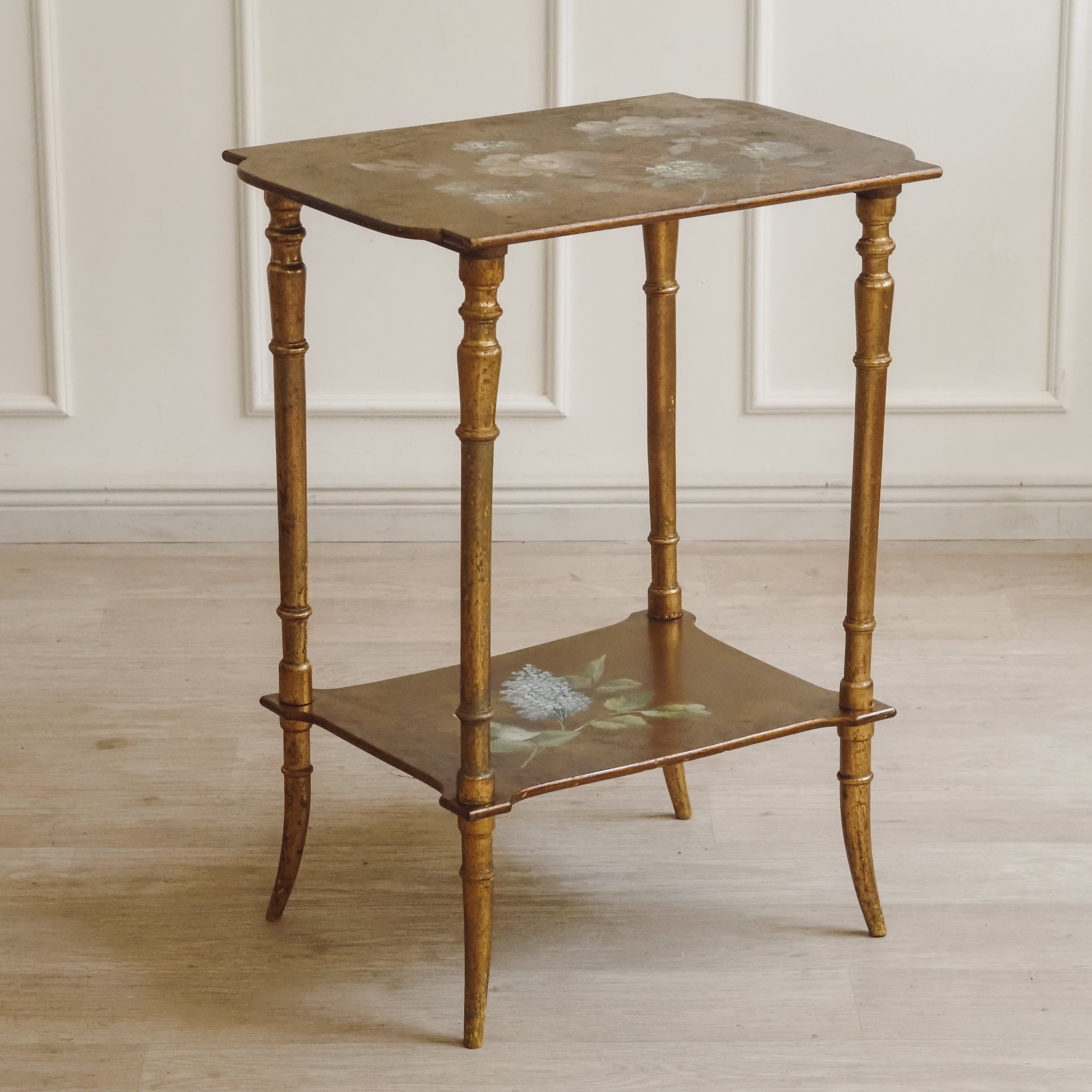 Beistelltisch Belle Époque handbemalt um 1900