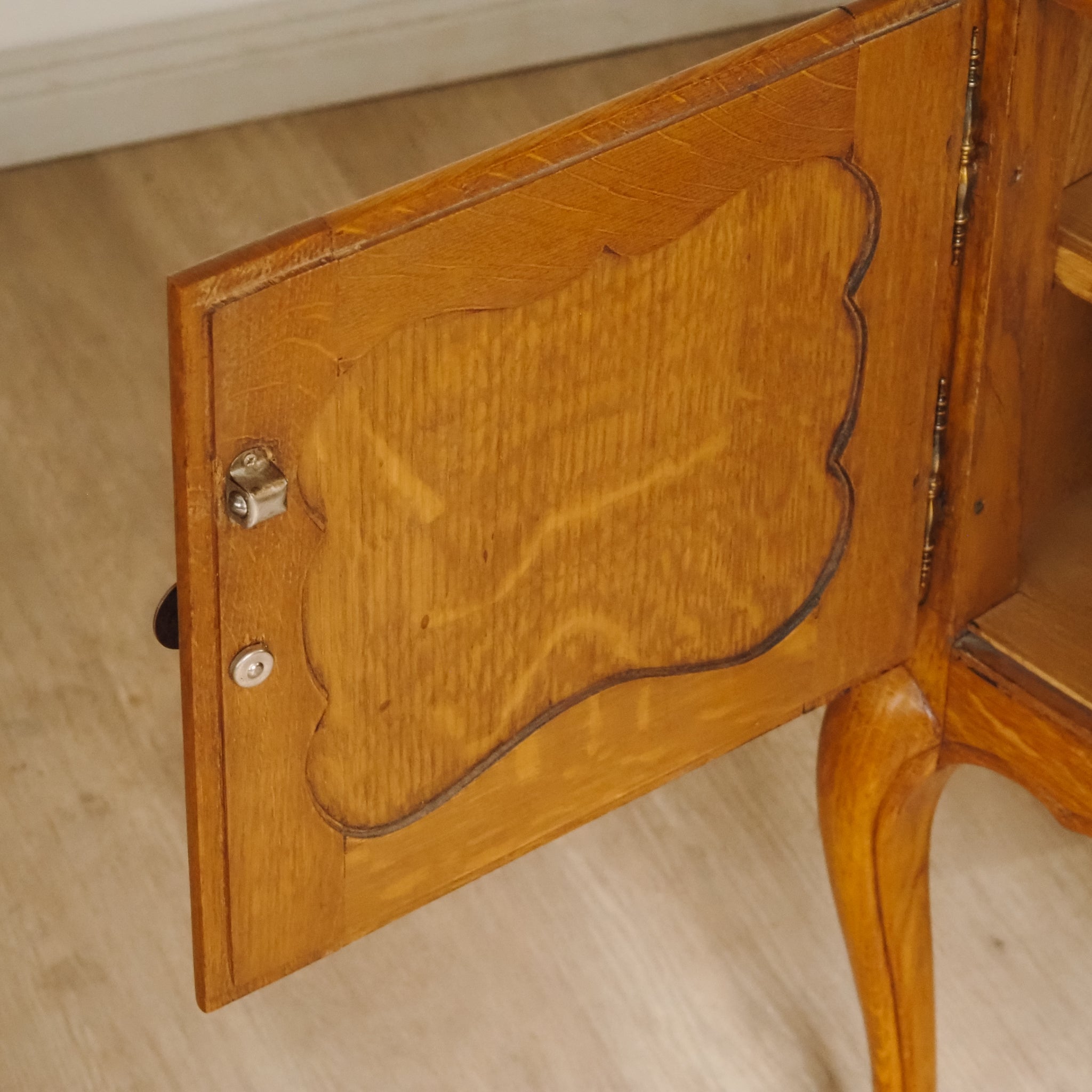 Französischer Frisiertisch mit Spiegel aus Eiche - Vintage Schminkkommode