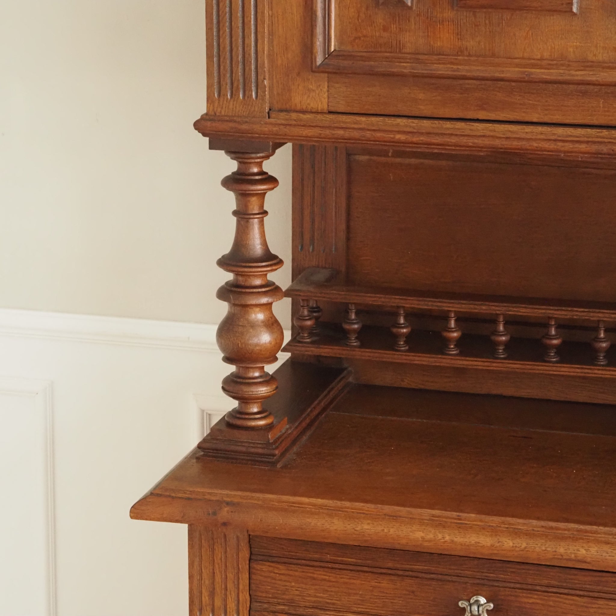 Antikes französisches Gründerzeit Buffet - Vintage Buffetschrank Eiche