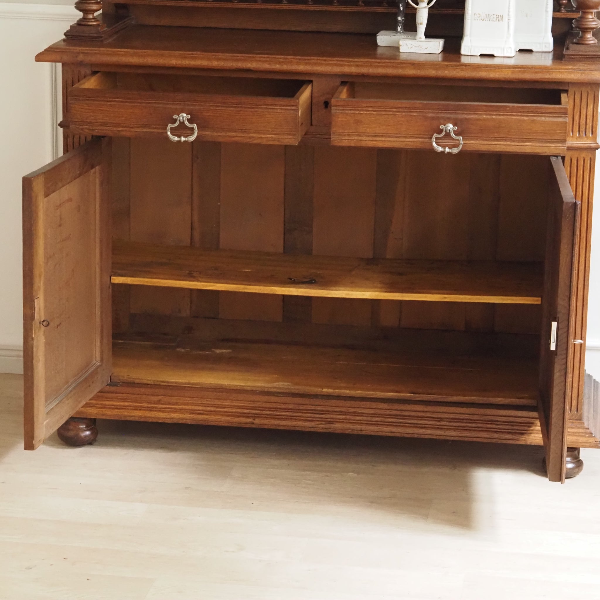 Antikes französisches Gründerzeit Buffet - Vintage Buffetschrank Eiche