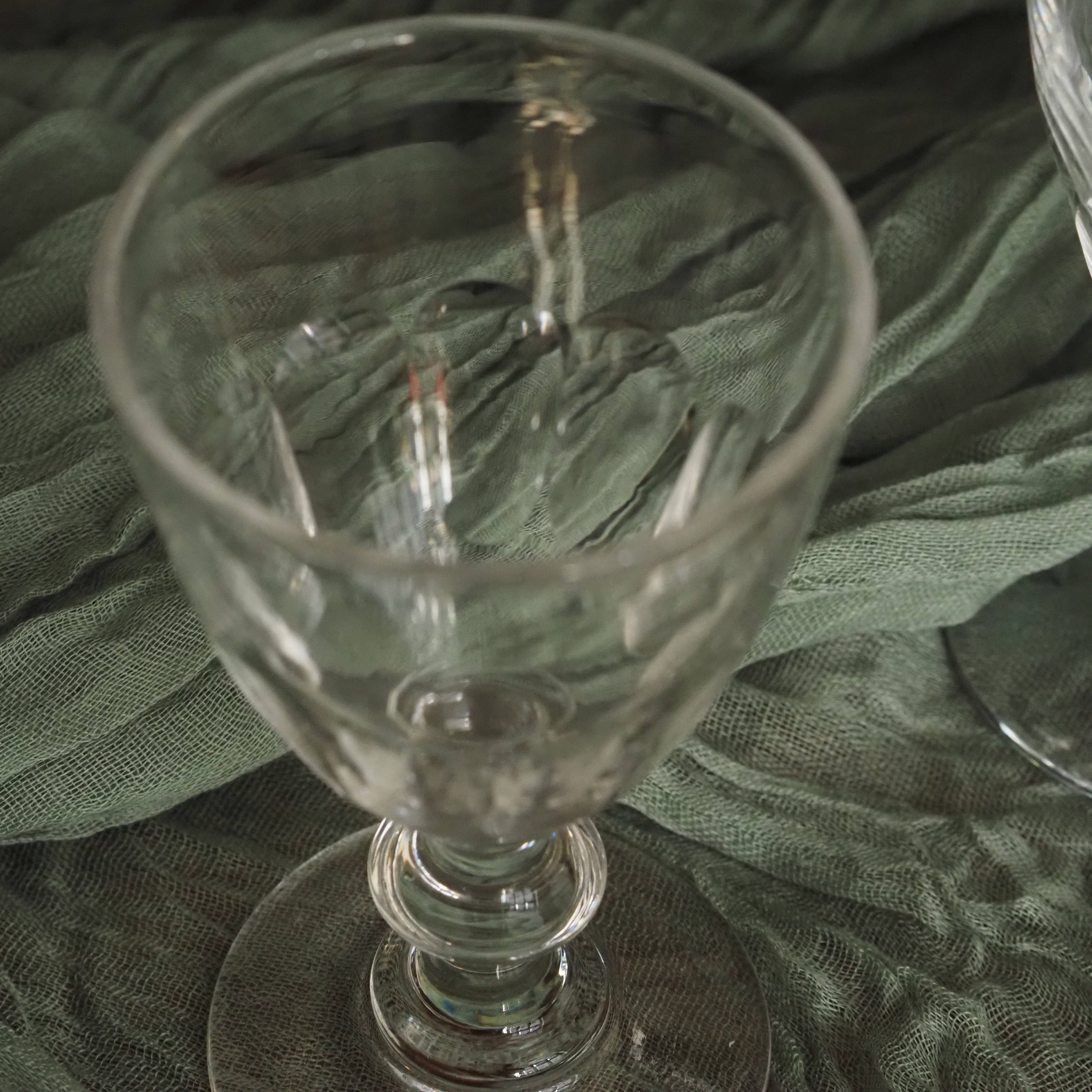 Likörgläser Set · Pressglas · 20. Jahrhundert