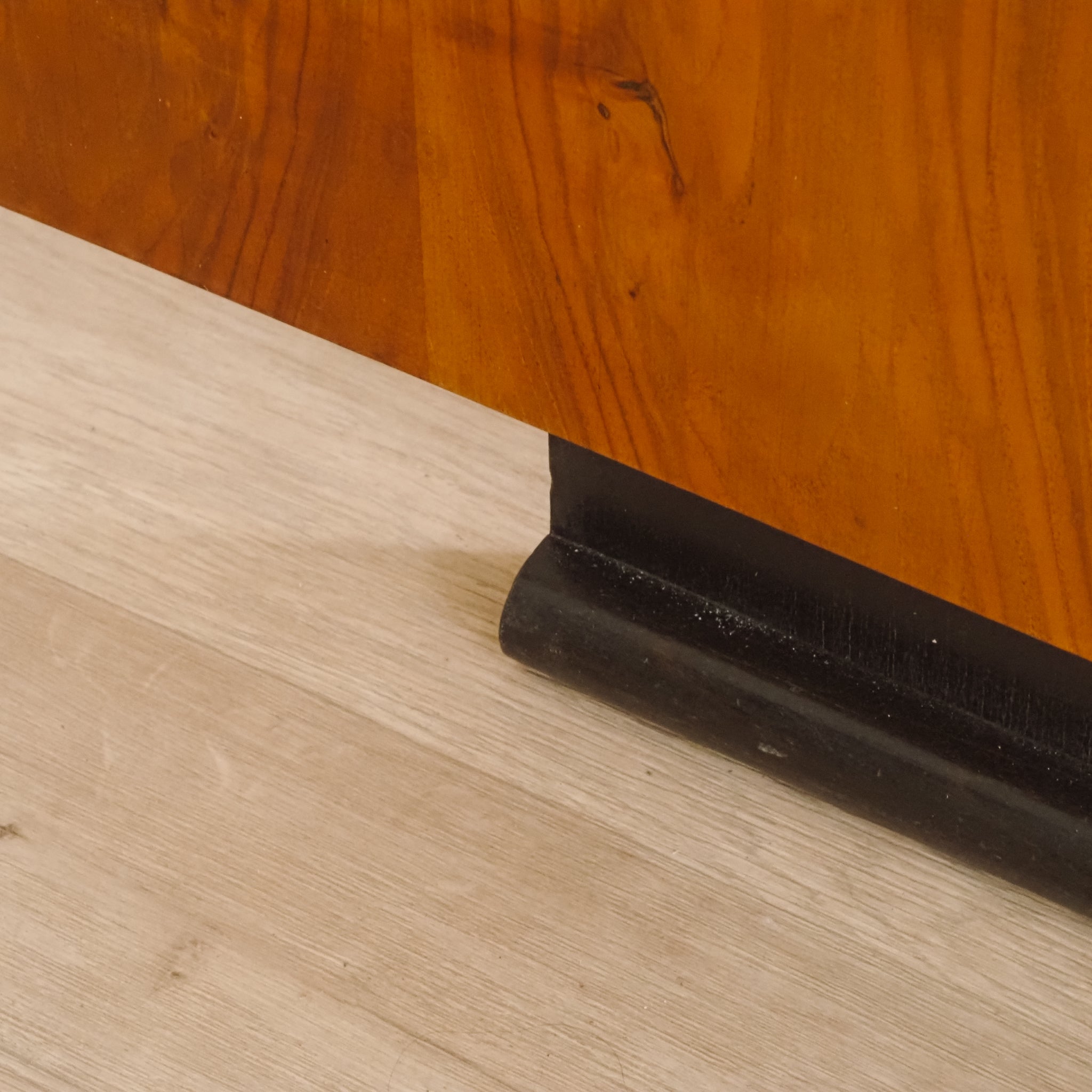 Doppelbett Design Halabala mit schwebenden Nachtkästchen - Art Déco Übergang Midcentury