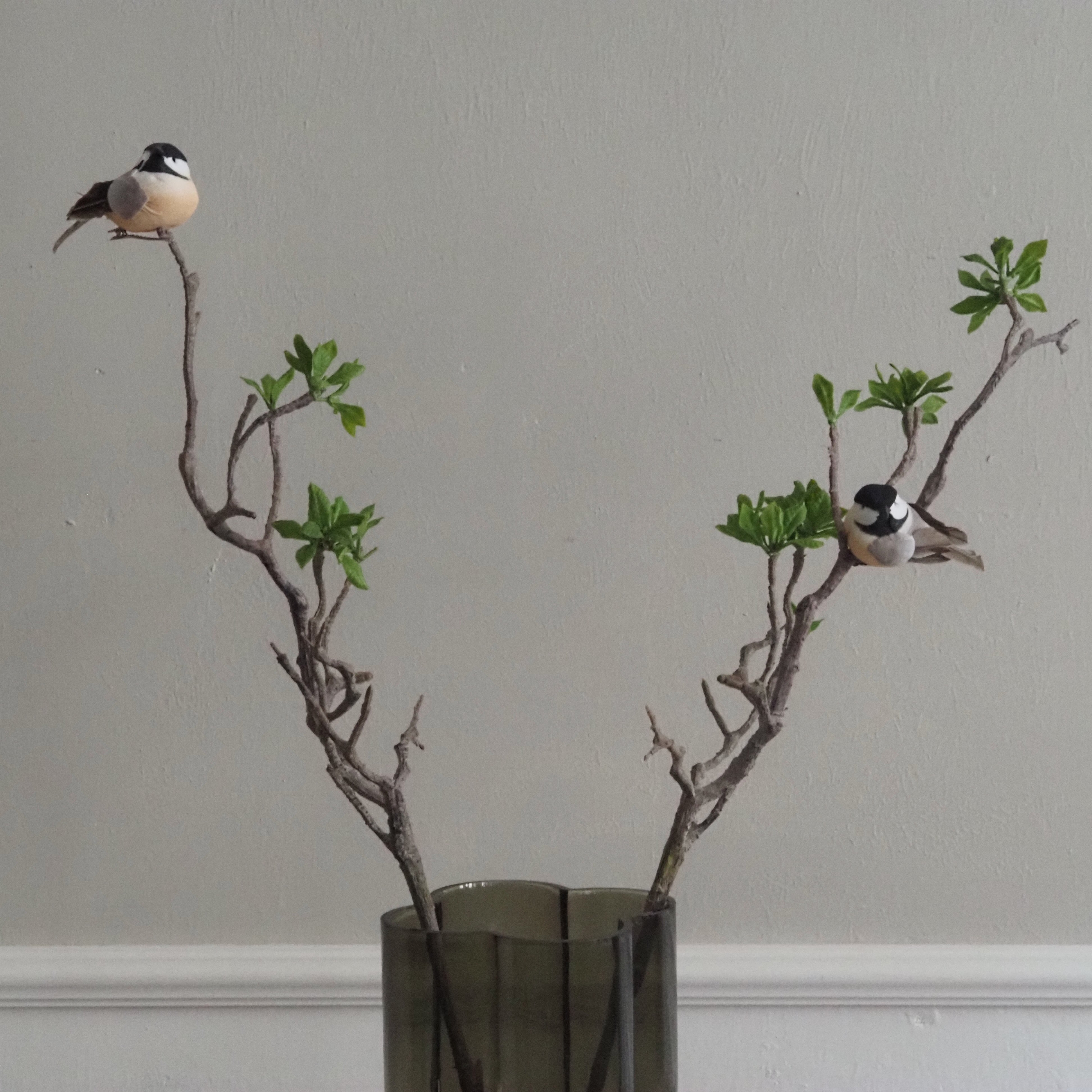 Magnolienzweig grün · botanisch inspirierter Dekorationszweig, Frühlingsdeko