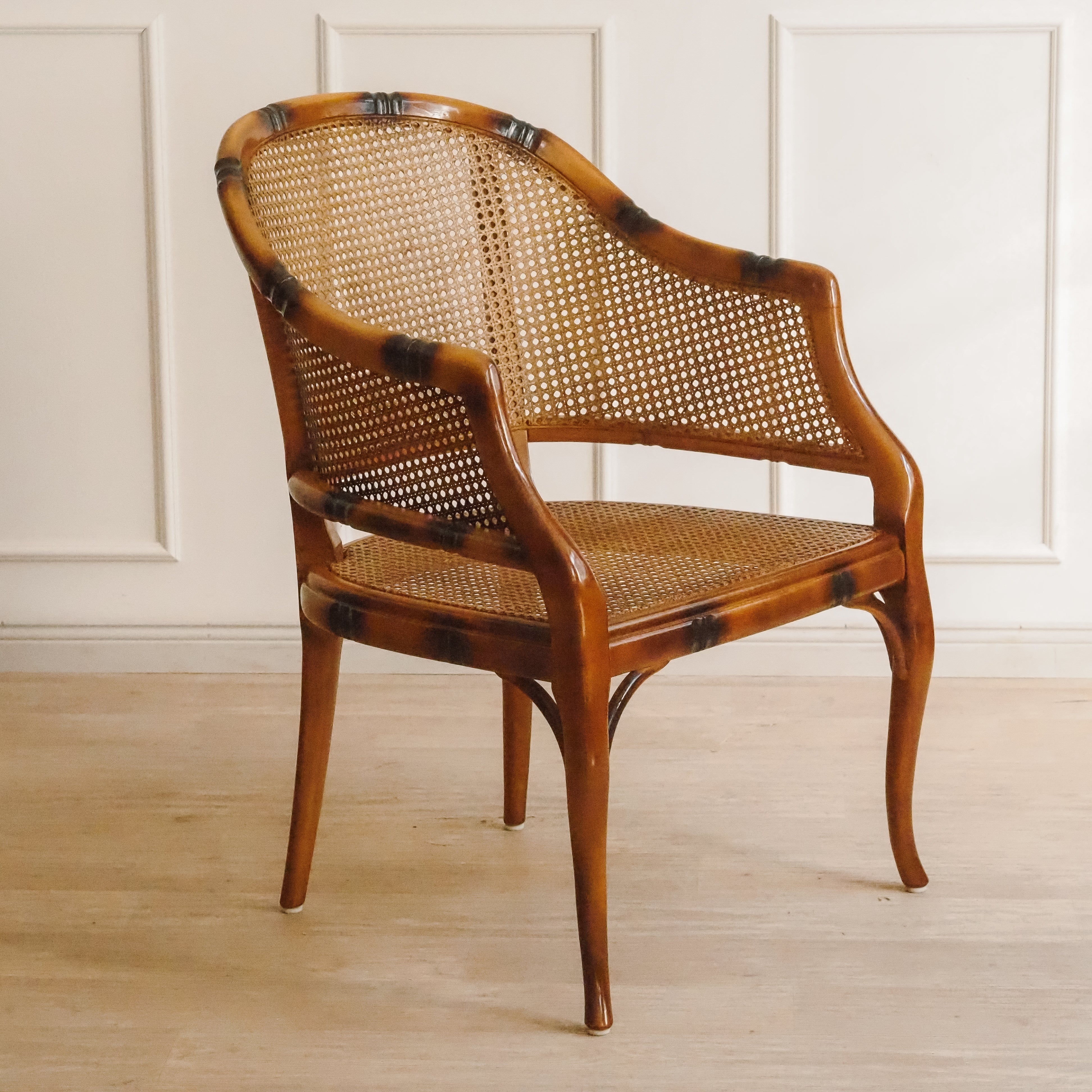 Faux Bamboo Sessel mit Wiener Geflecht, Vintage um 1970