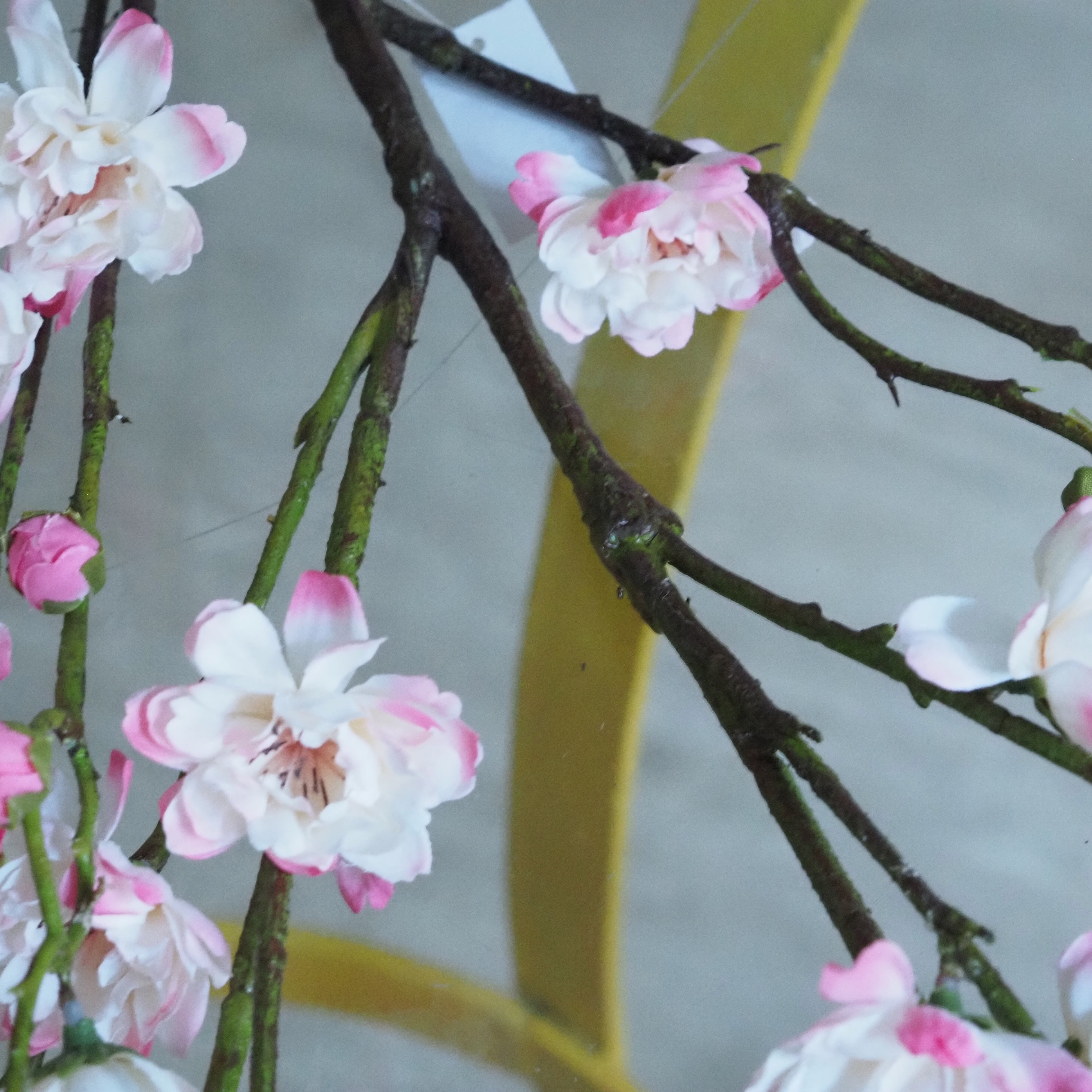 Kirschblütenzweig · floraler Zweig im Stil japanischer Sakura