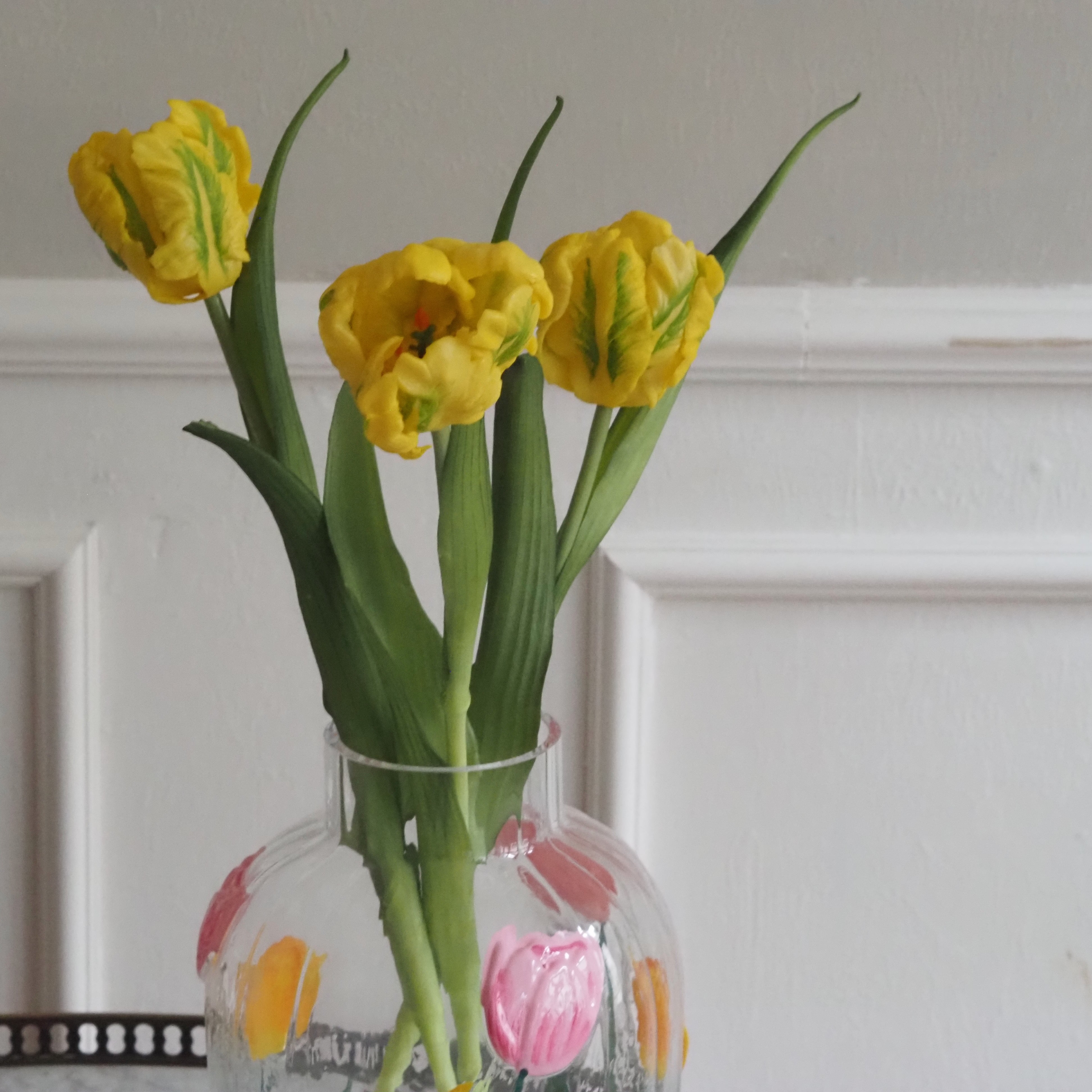 Papagei-Tulpenbund · künstlicher Tulpenzweig