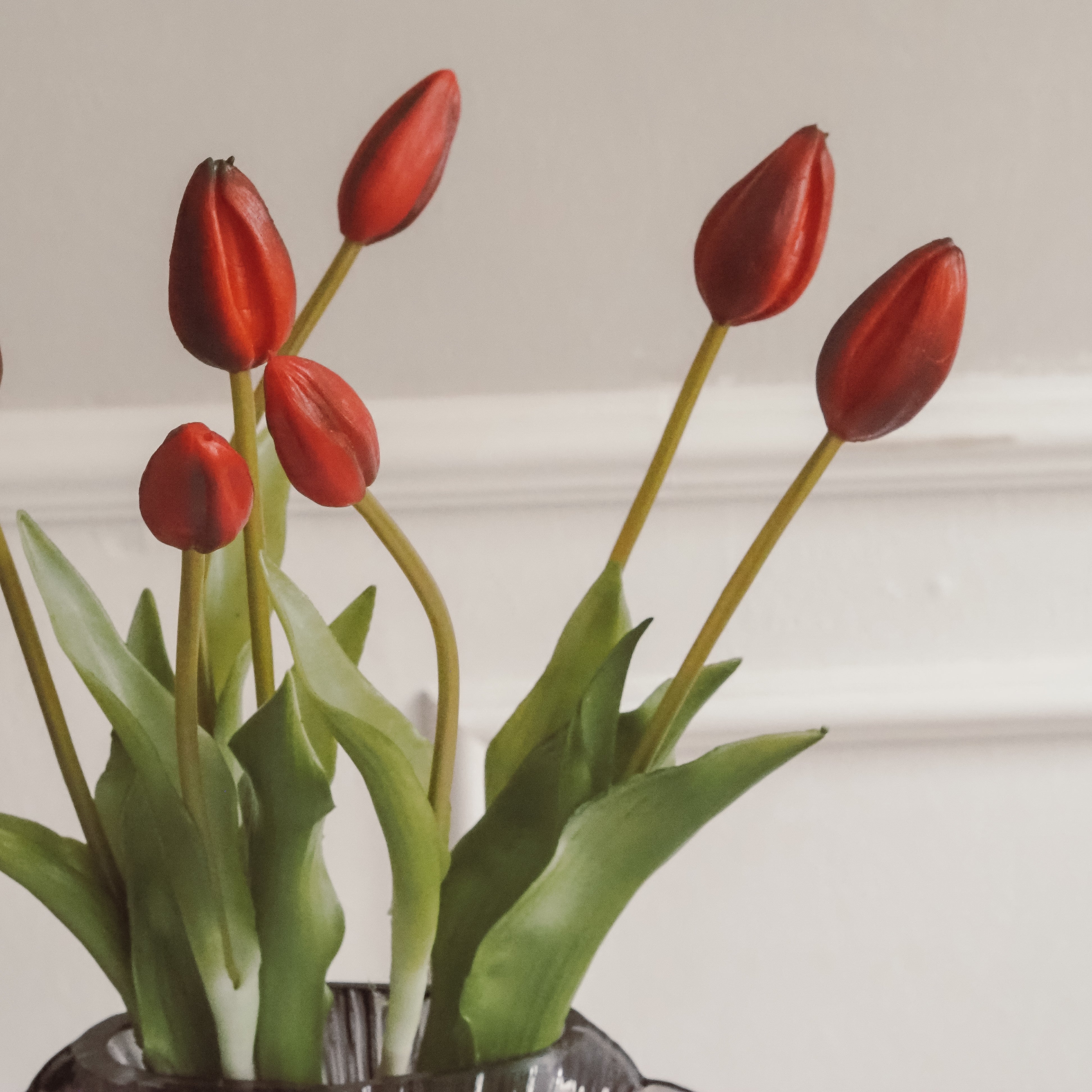 Tulpe · dunkles Rot · realistische Kunstblume, Tulpenbund