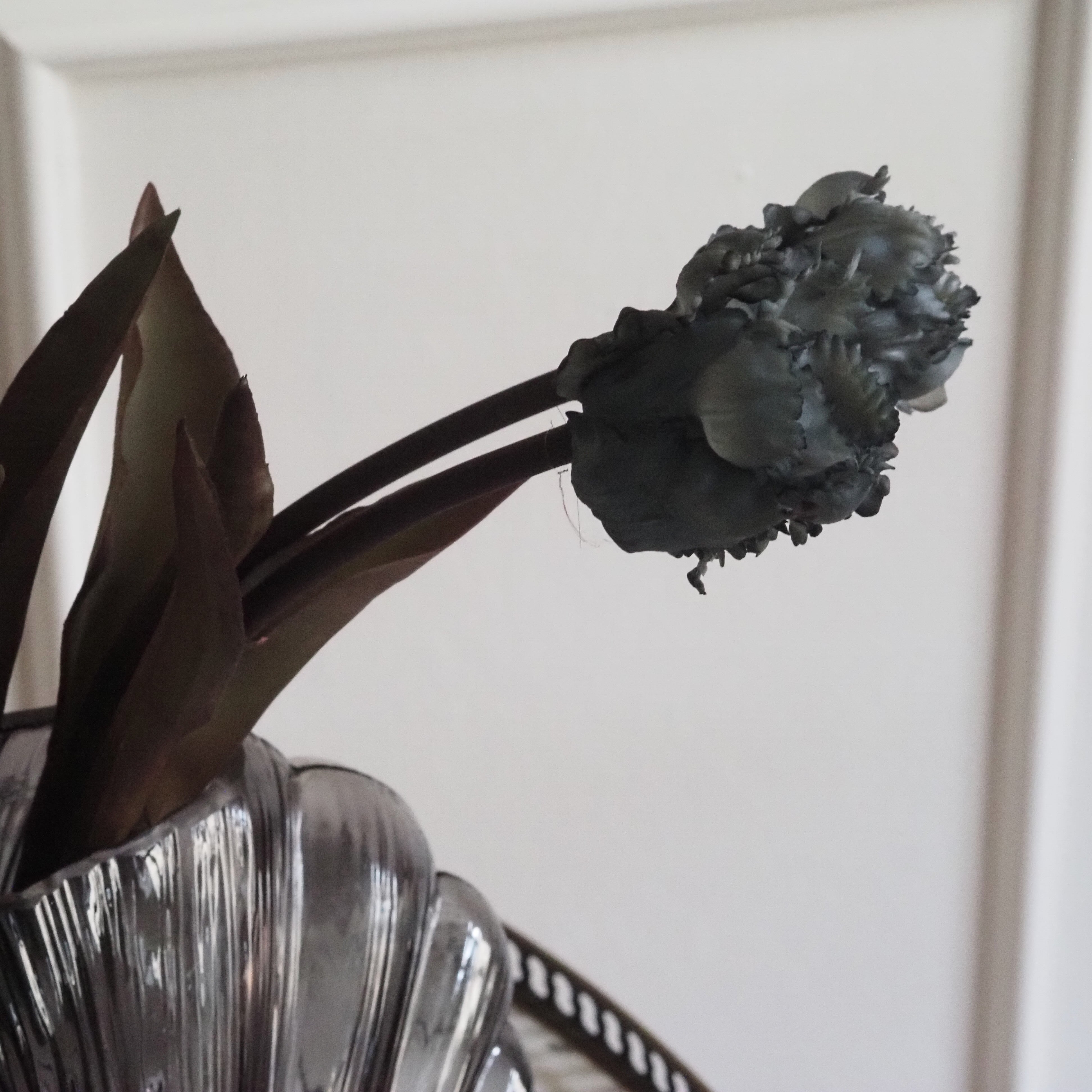 Tulpenbündel · Papageientulpe in Grau, Kunstblumen Tulpe