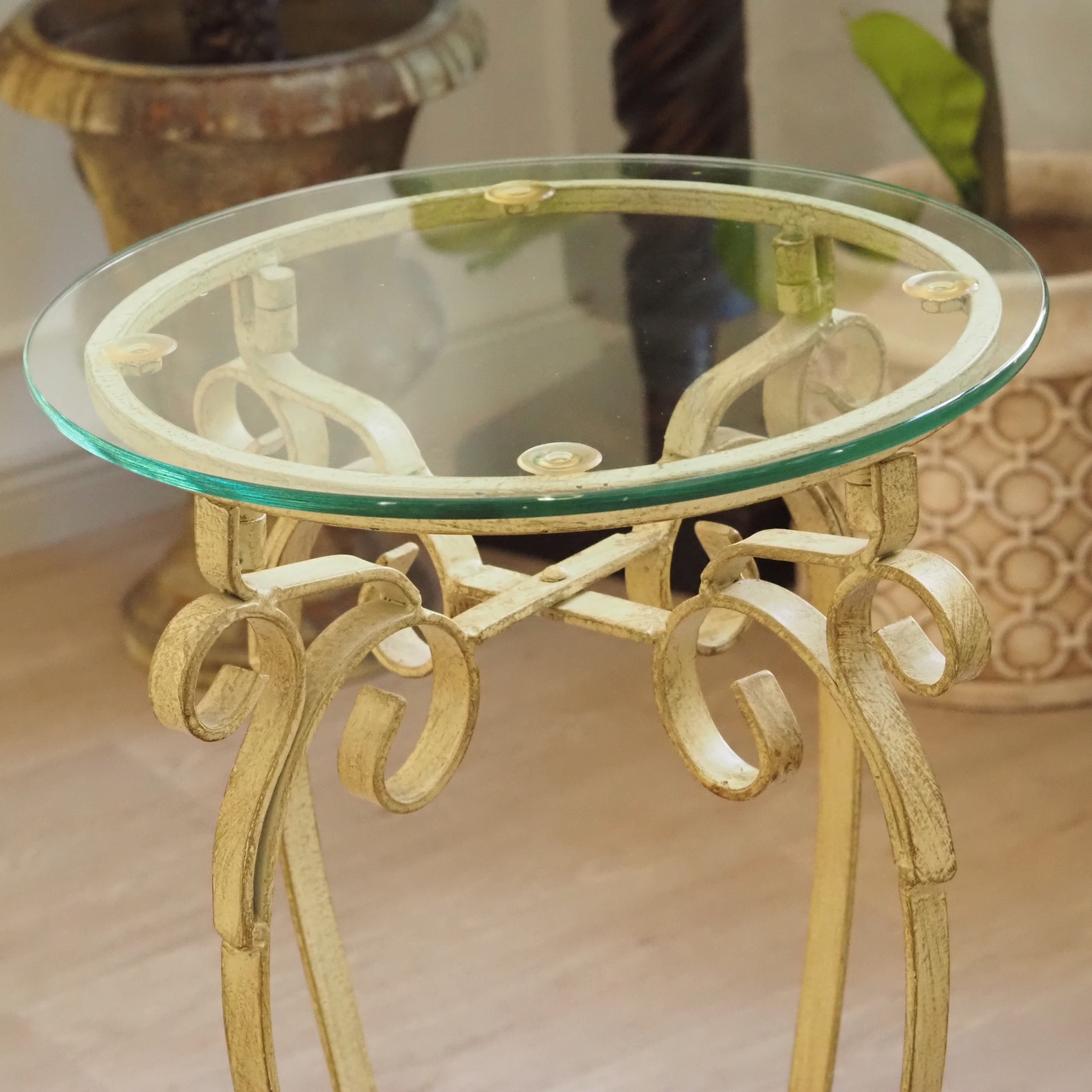 Beistelltisch rund Glas Metall Gestell