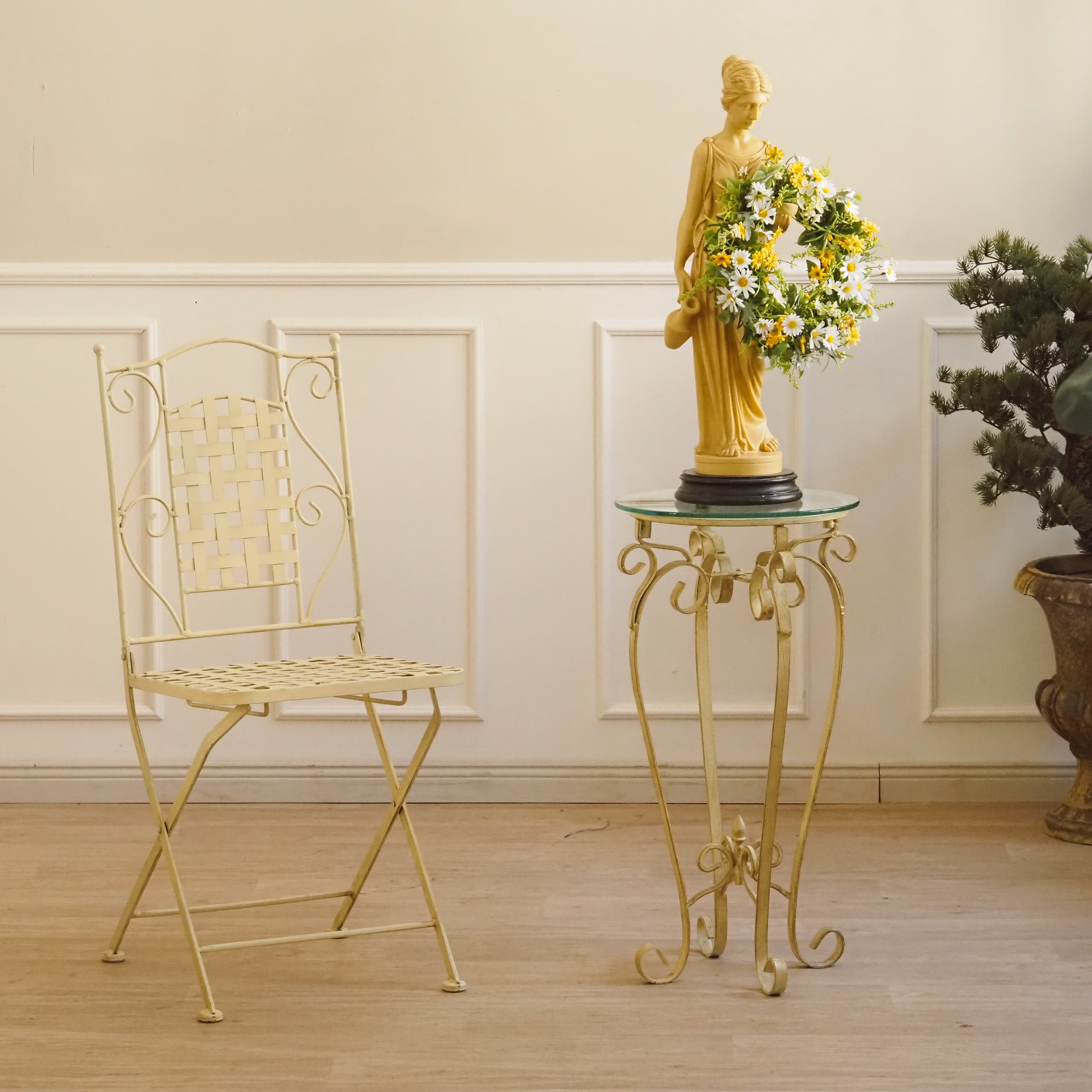 Beistelltisch rund Glas Metall Gestell