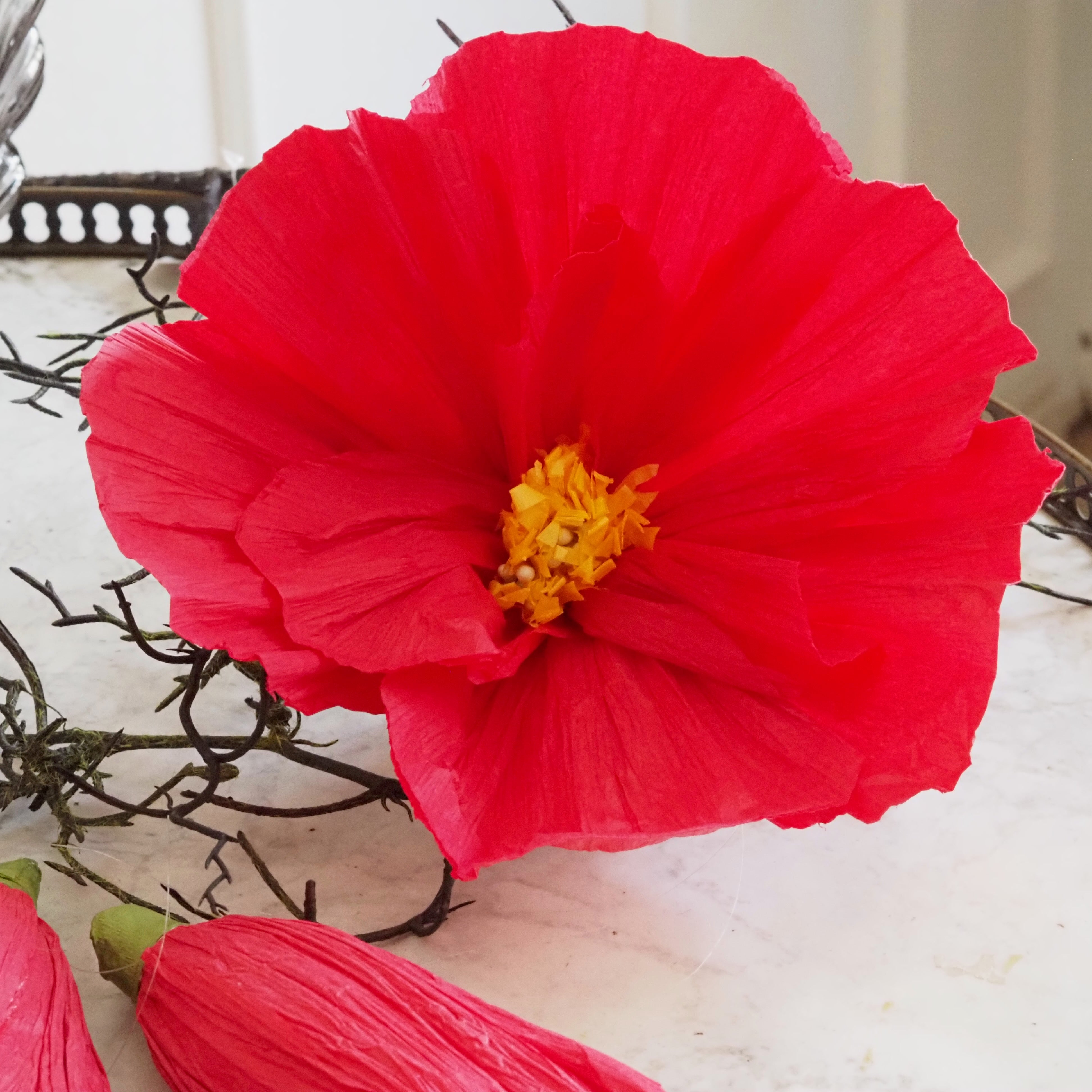 Papierblüte Rot · dekorative Papierblumen im 3er Set, Kunstblume