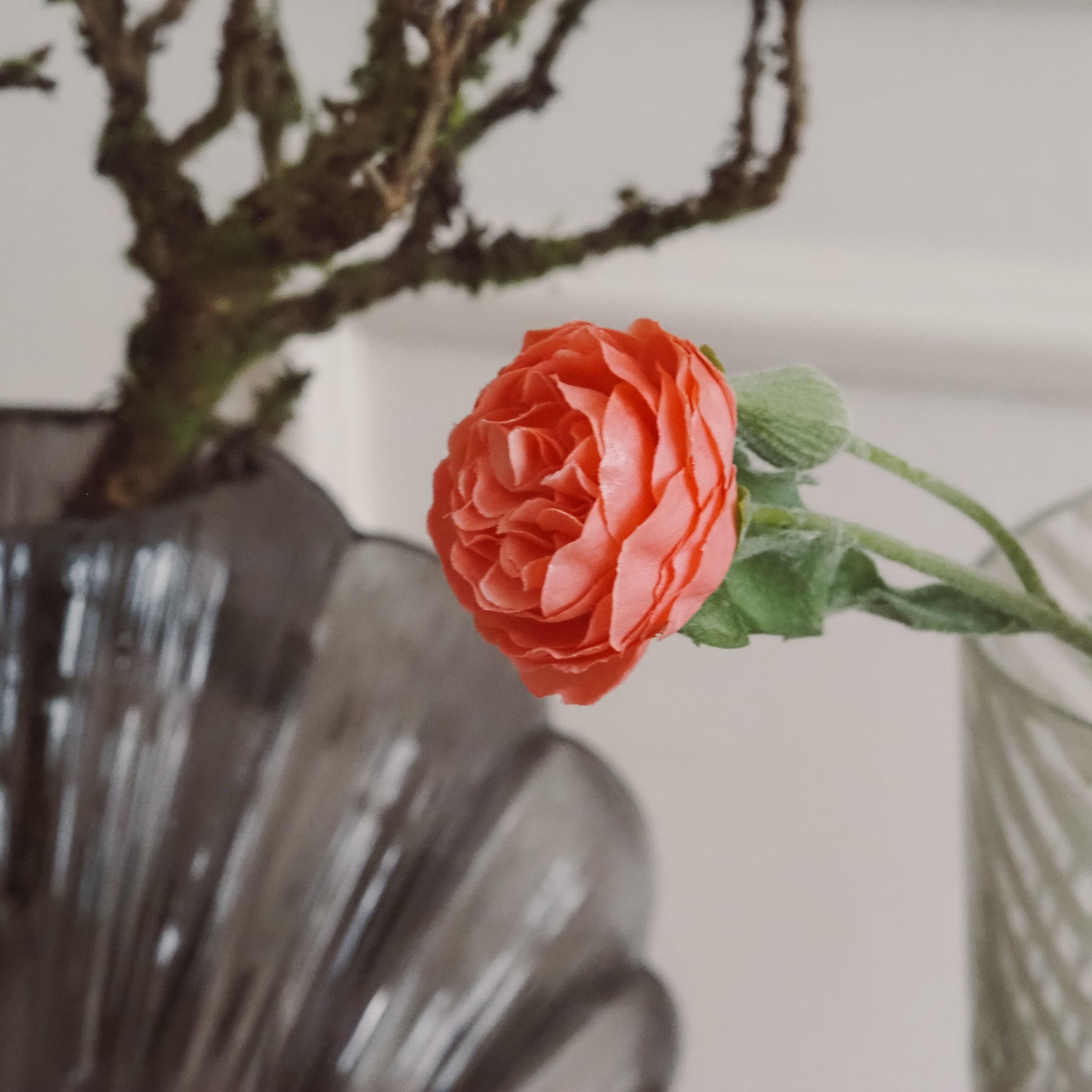 Ranunkelzweig · Pfirsichfarbene Kunstblüte · Florale Dekoration Kunstblumen