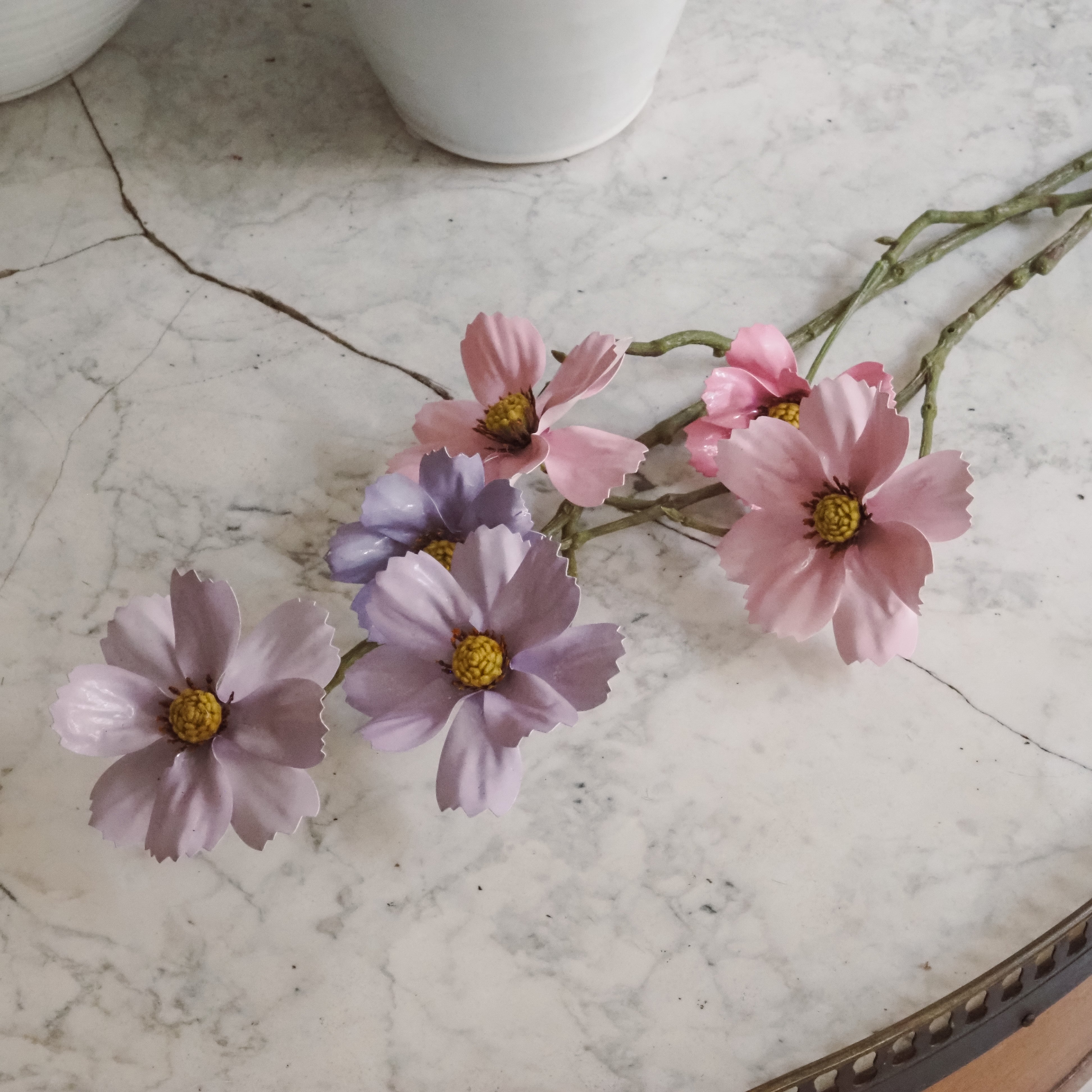 Cosmea Blütenzweig · dekorativer Pick im floralen Stil, Kunstblumen Frühling
