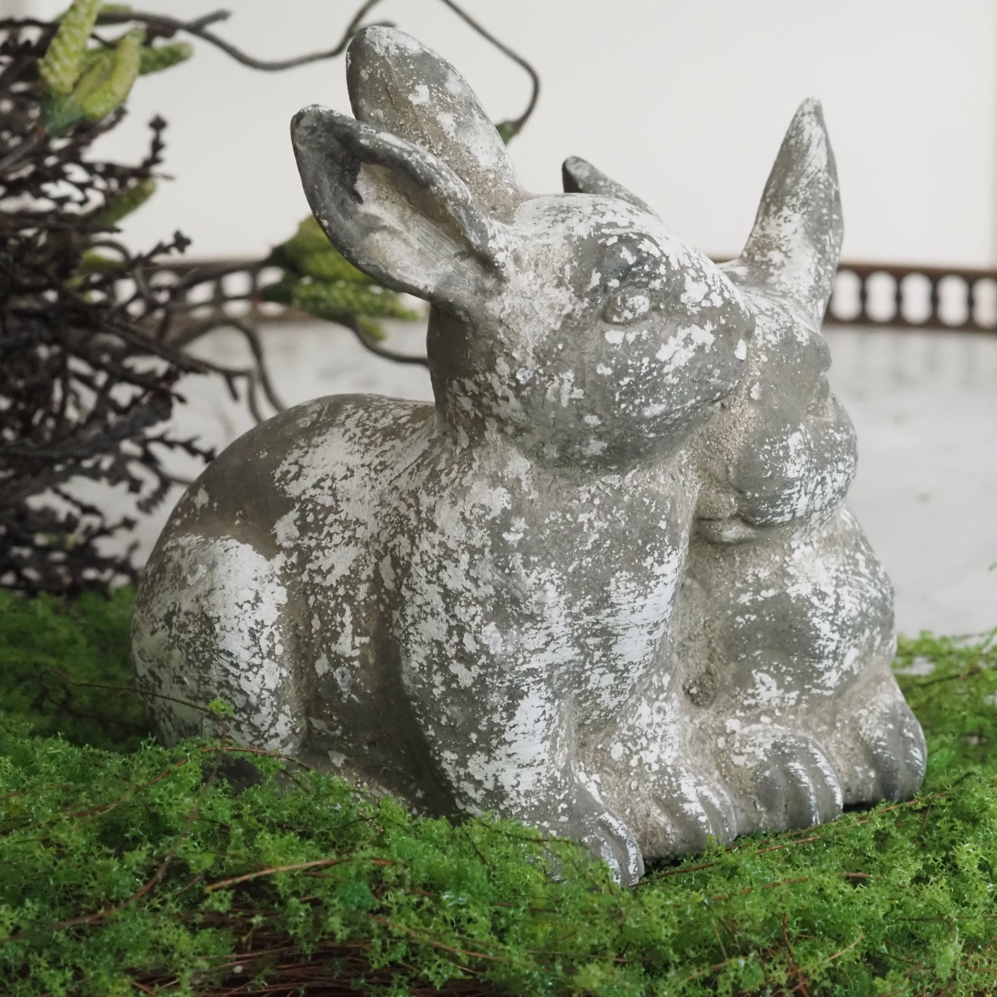 Hasenfigur 2er-Set · Reduzierte Osterdekoration mit Schleifenband (Kopie)