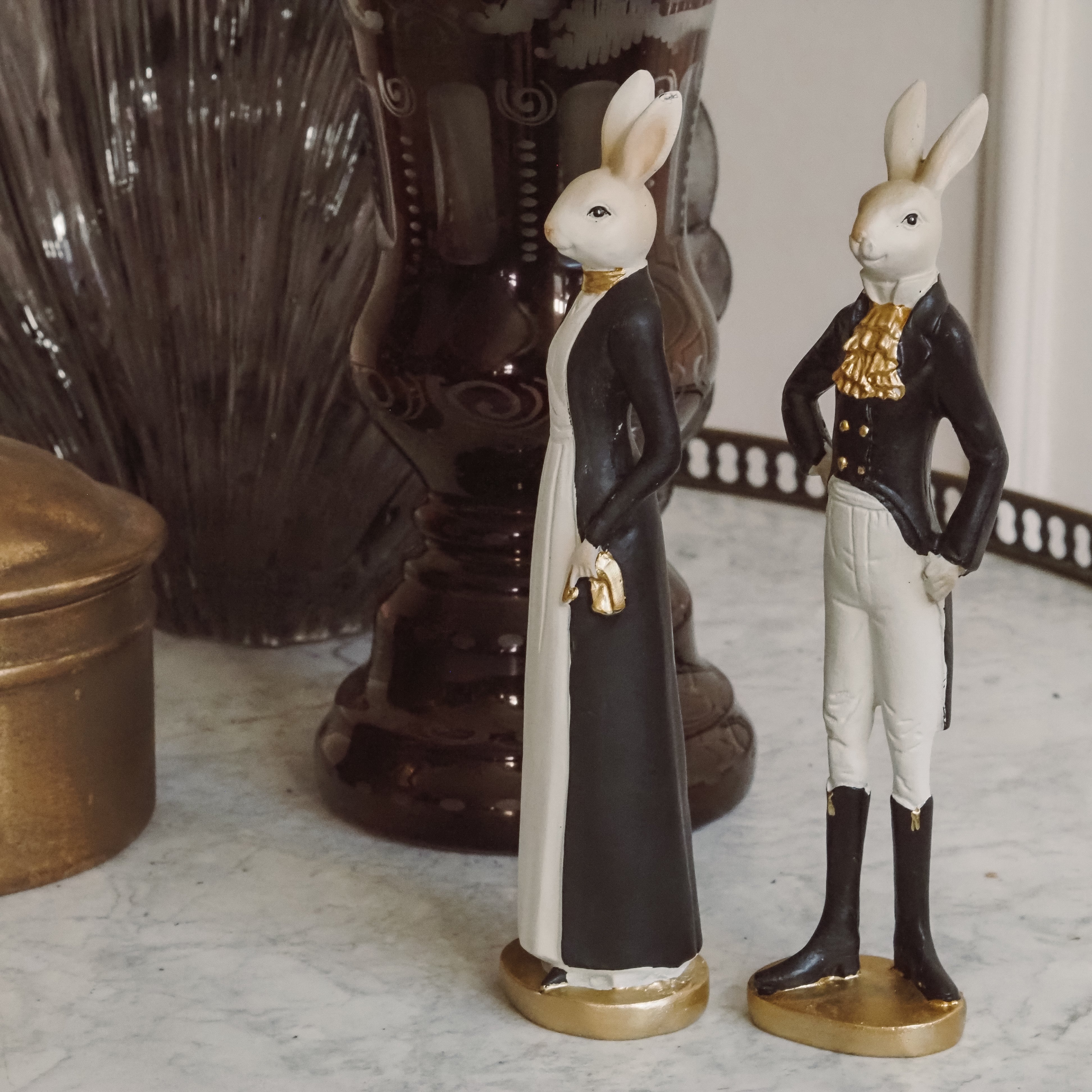 Hasenpaar · Figurenset in Schwarz-Weiß-Gold, Vintage Nostalgie Osterhasen