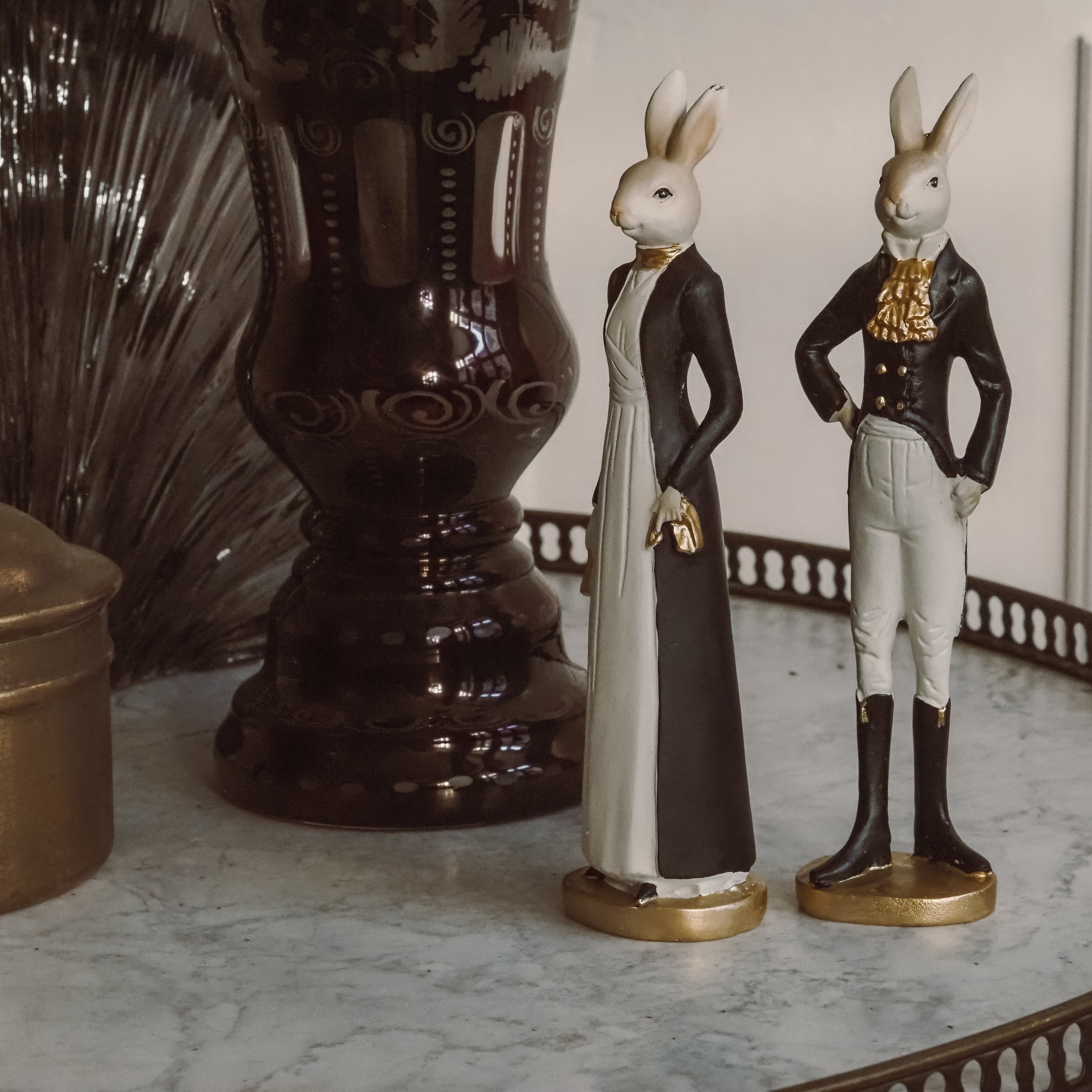 Hasenpaar · Figurenset in Schwarz-Weiß-Gold, Vintage Nostalgie Osterhasen