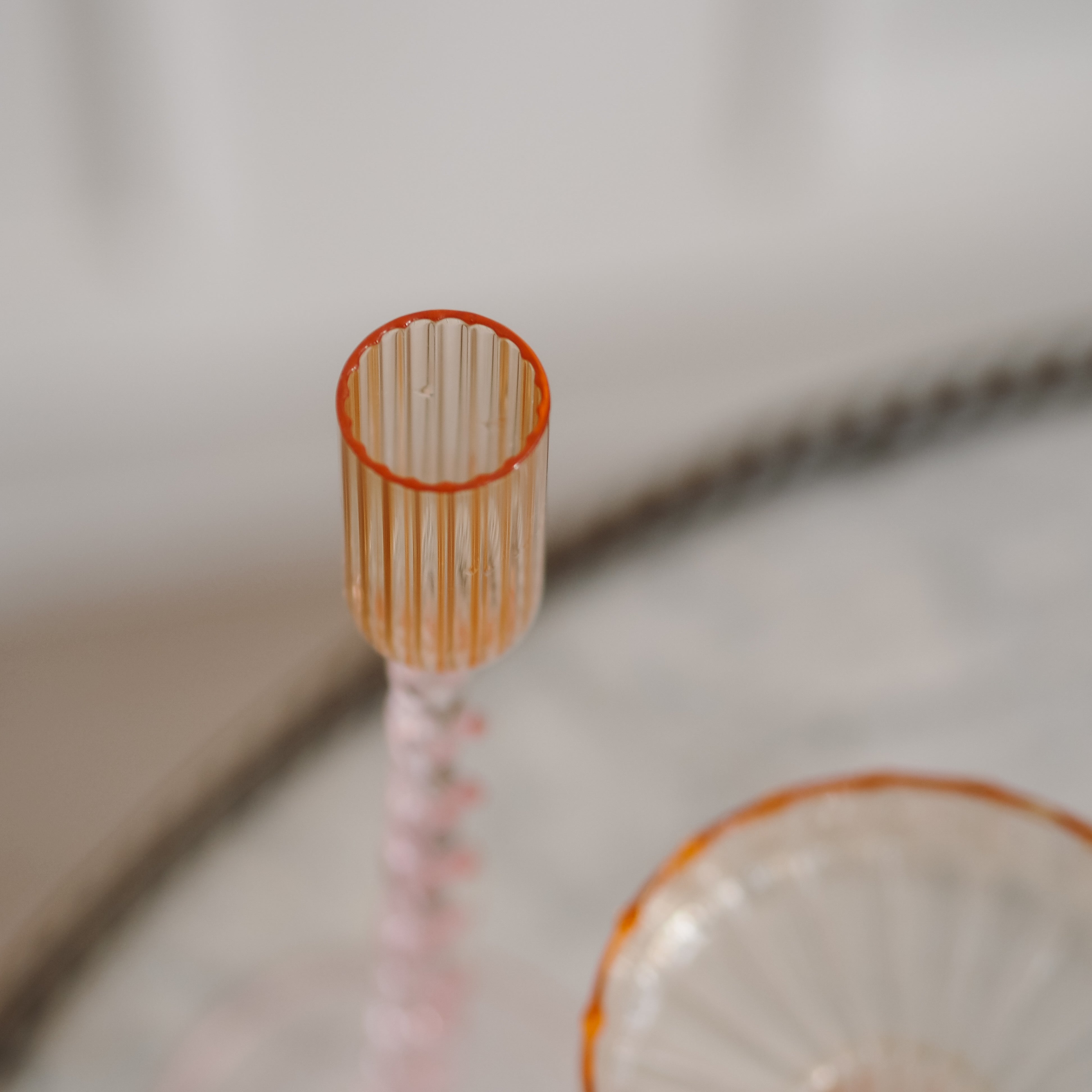 Kerzenhalter Glas · Pastell · gedrehter Schaft · S / M