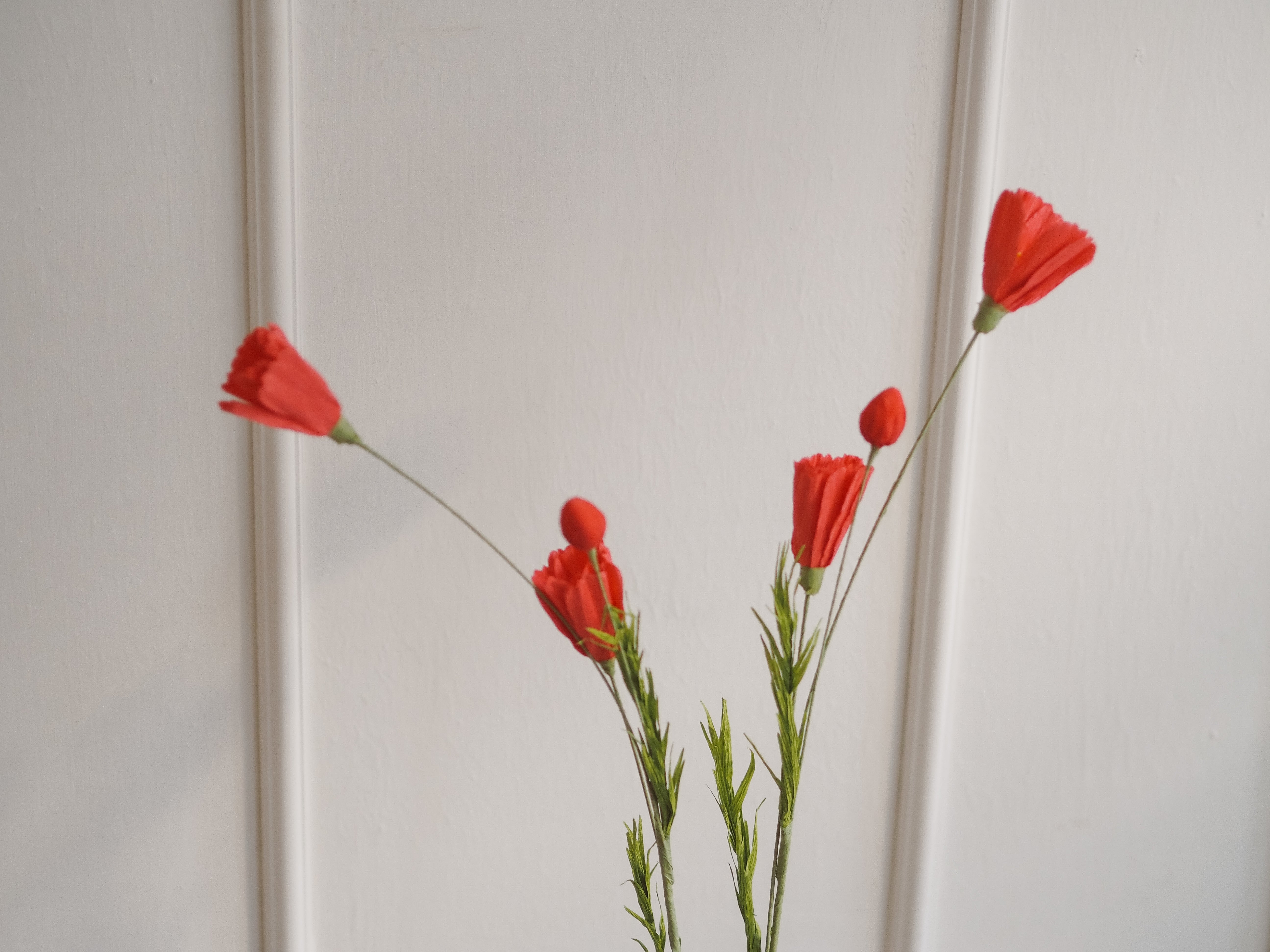 Papierblumen Zweig · Zierliche oder große Blüte