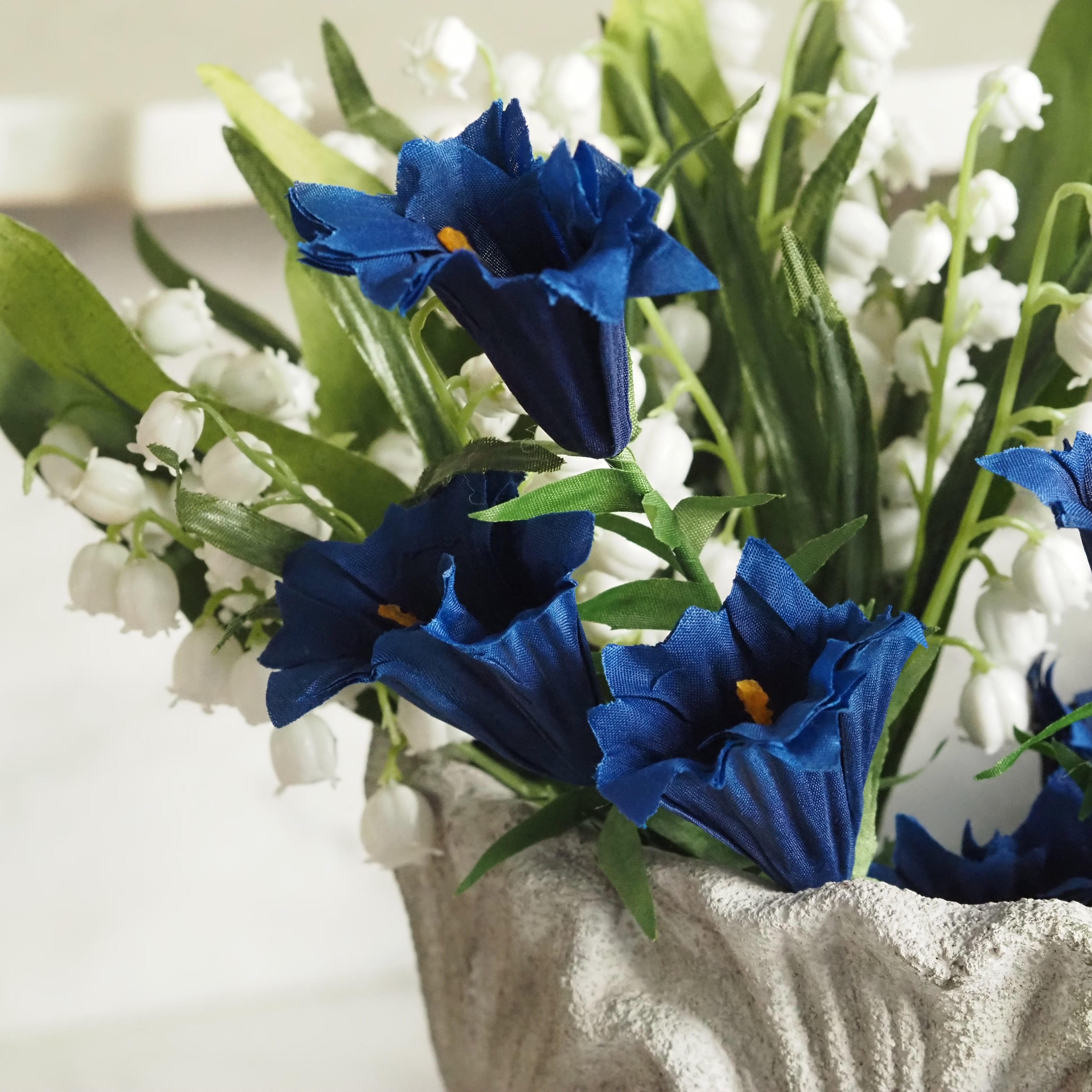 Enzianbusch · künstlicher Blütenzweig in Blau