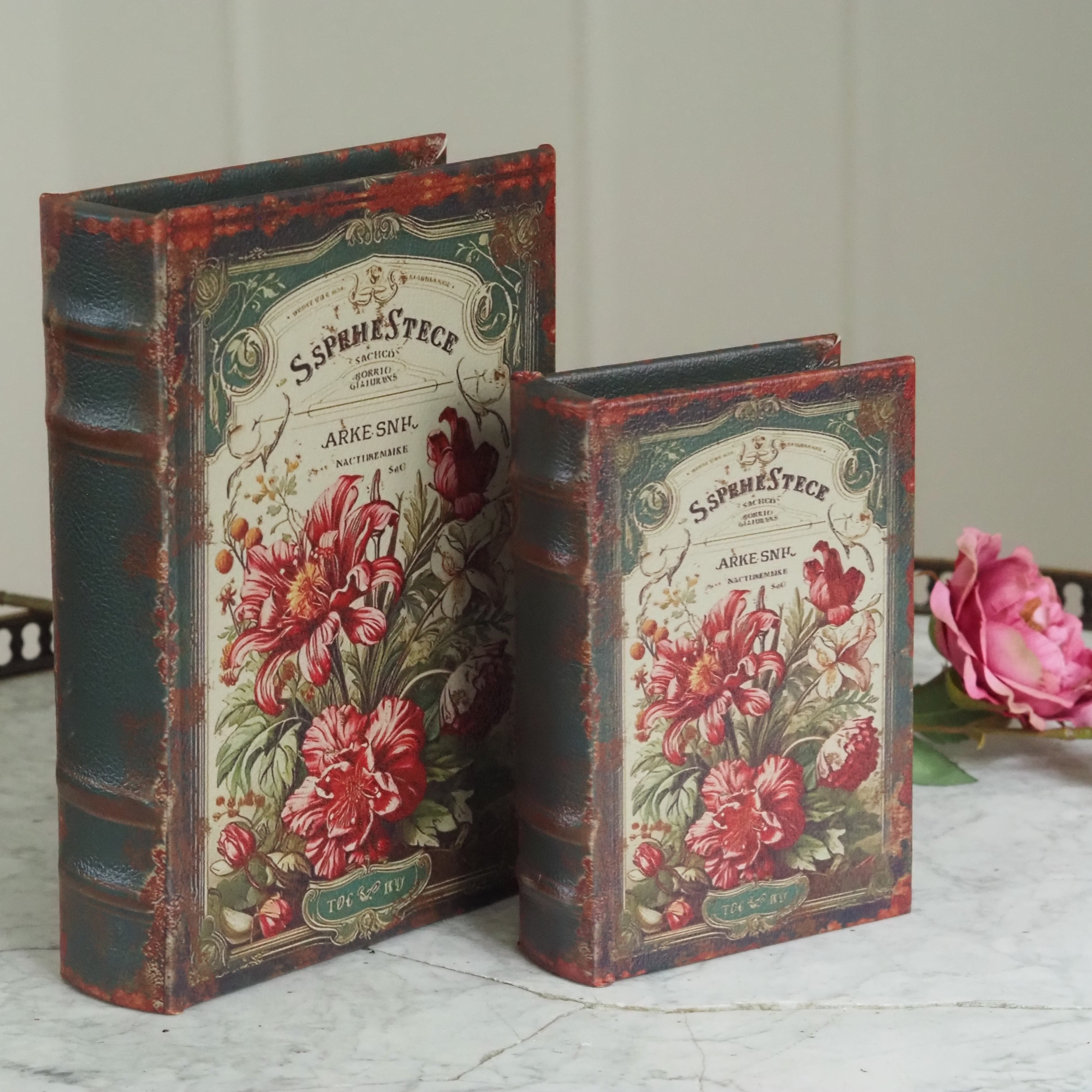 Aufbewahrungsbox Blumen · dekorative Buchbox im Vintage-Stil