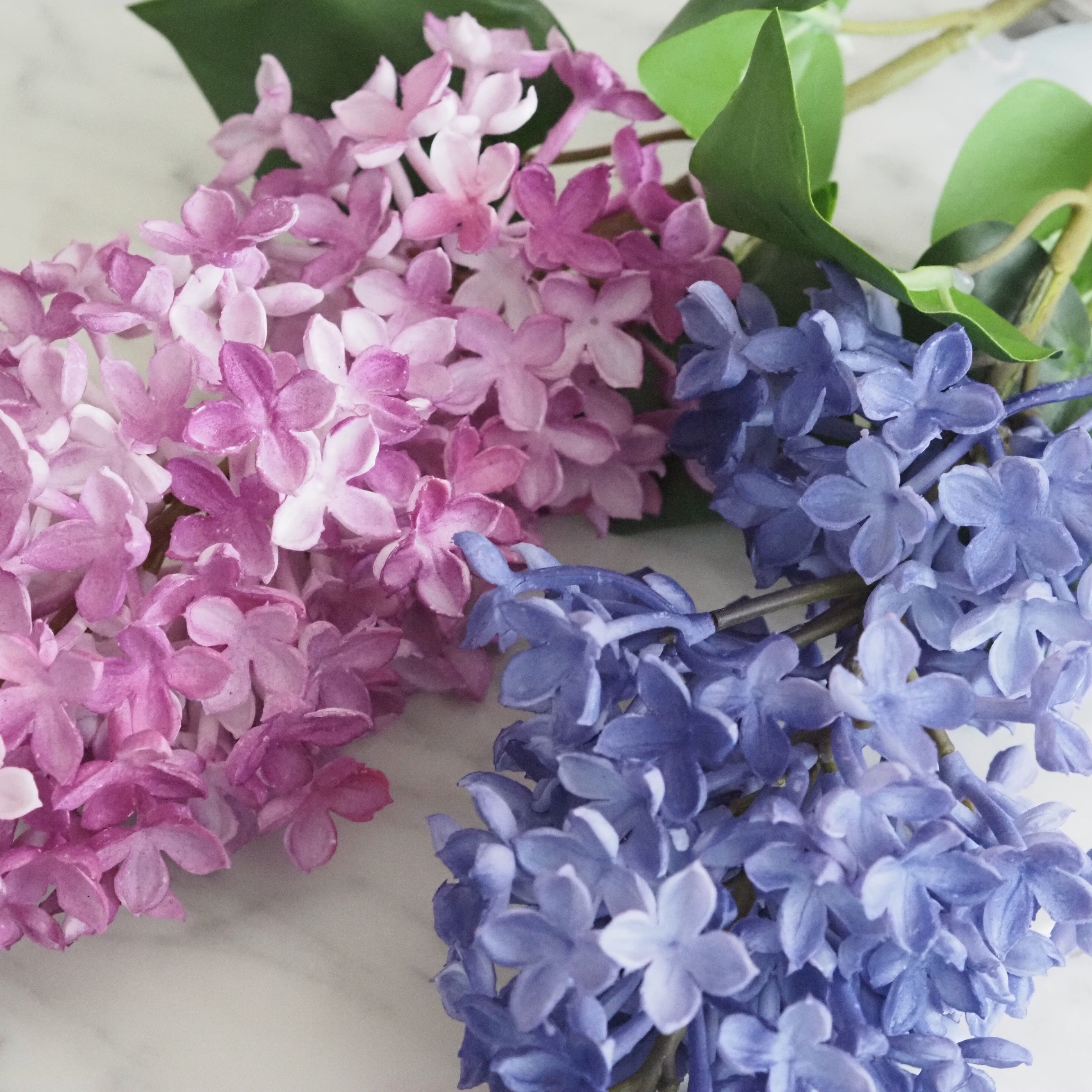 Fliederzweig Lila/violett · florale Replik im Stil klassischer Frühlingsdekoration