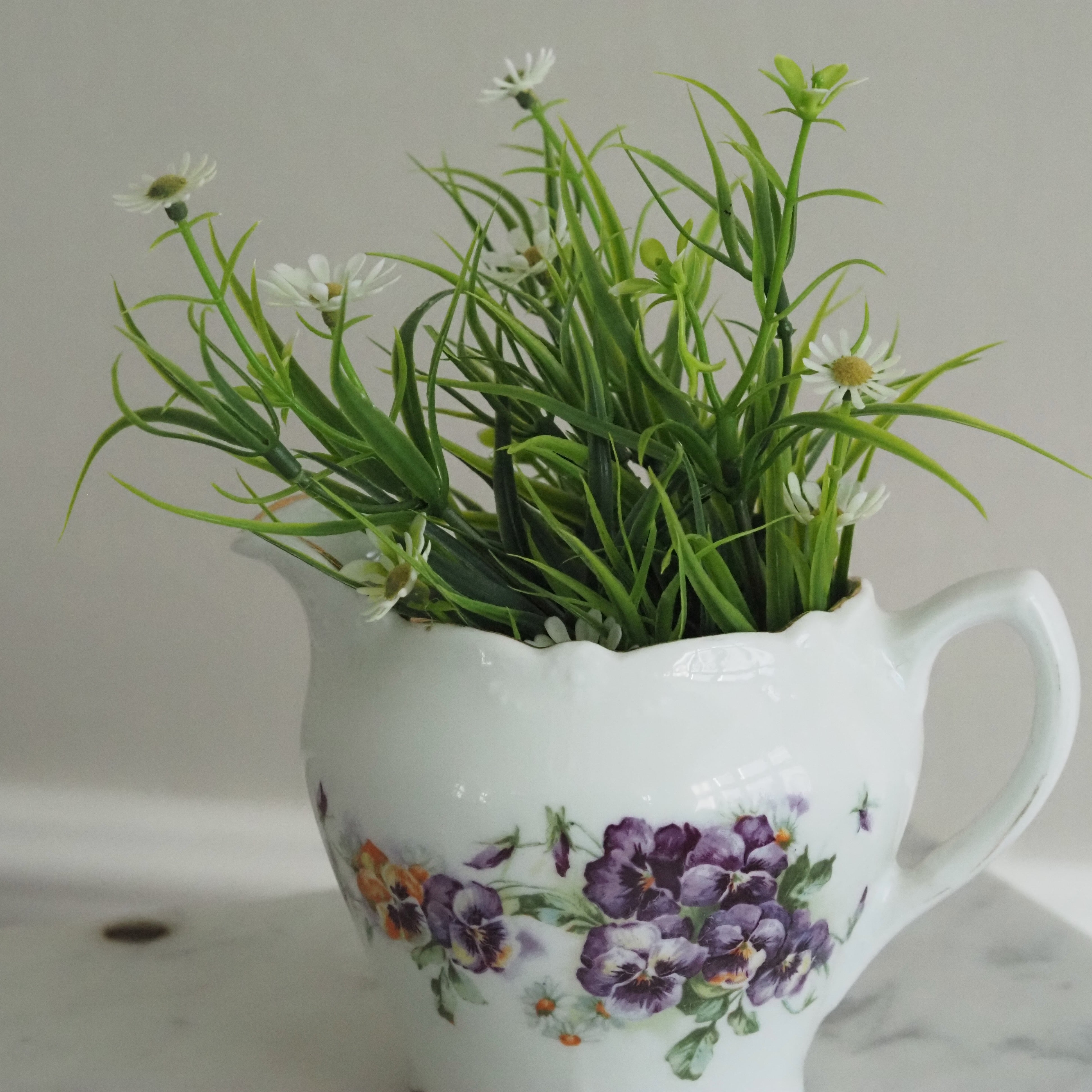 Mini Blumenbusch · Frühlingszweig mit weißen Blüten