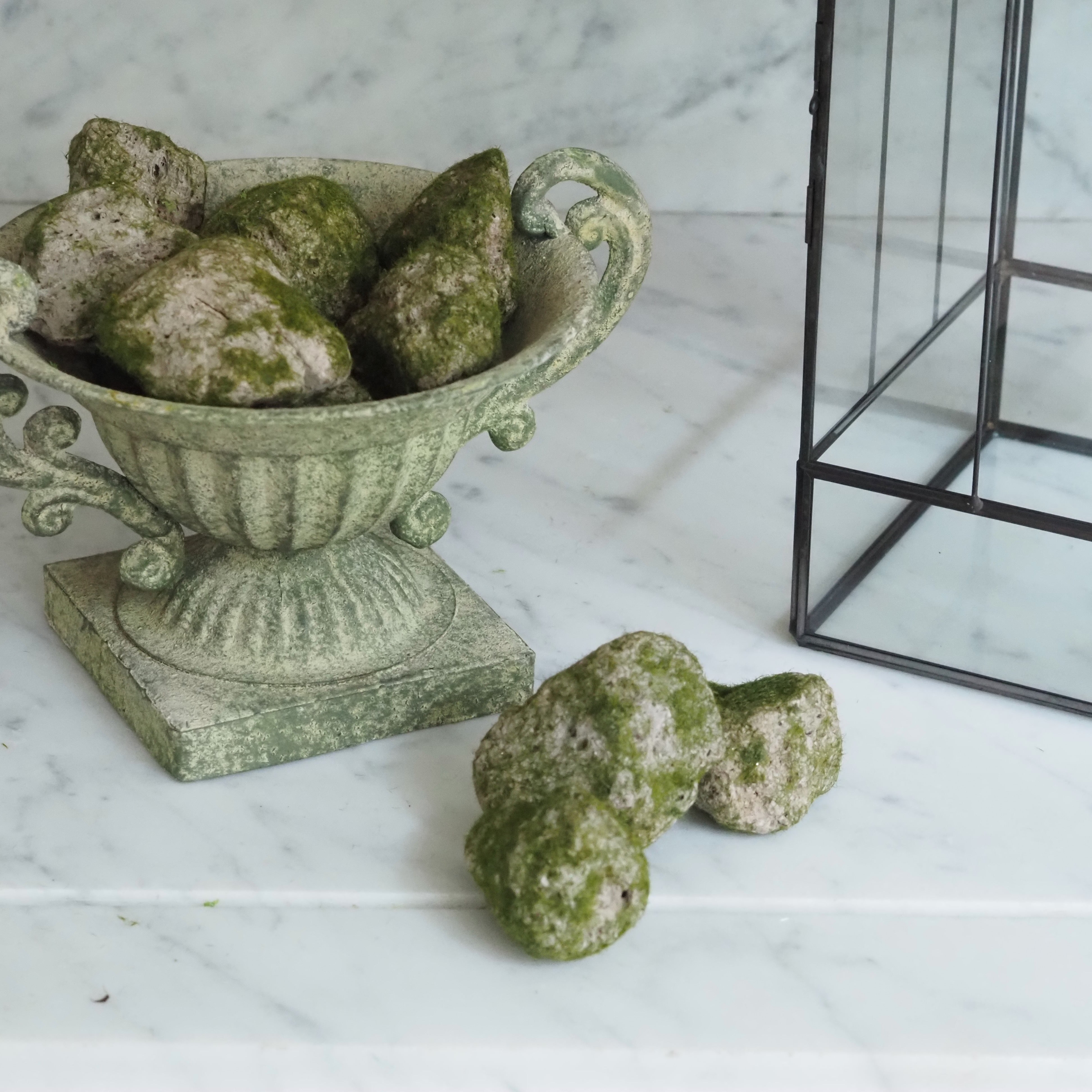 Moossteine · dekorative Naturstein-Imitation für Schalen, Glasgefäße und Tabletts