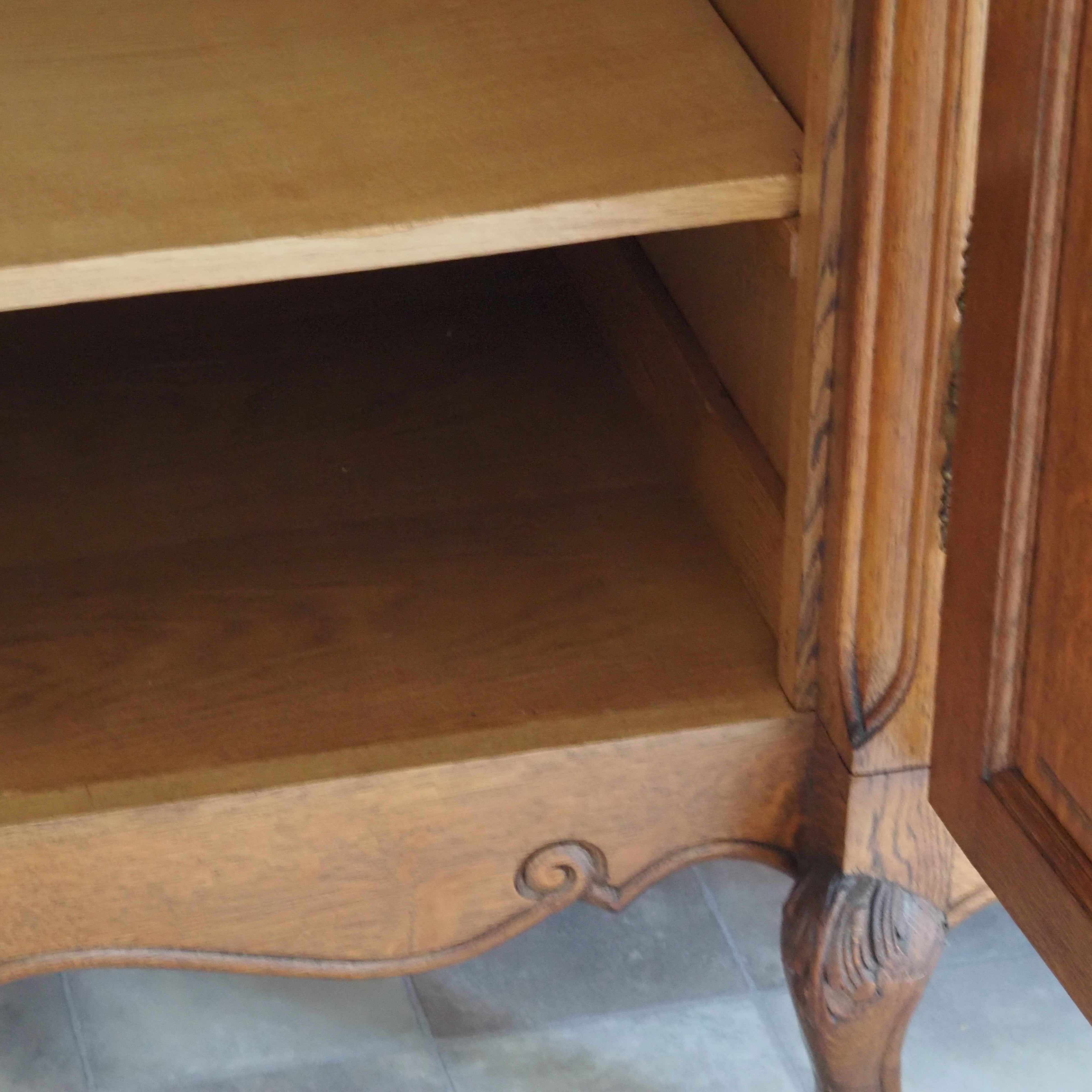 Kleiderschrank Louis XV Stil Eiche 4-türig um 1970