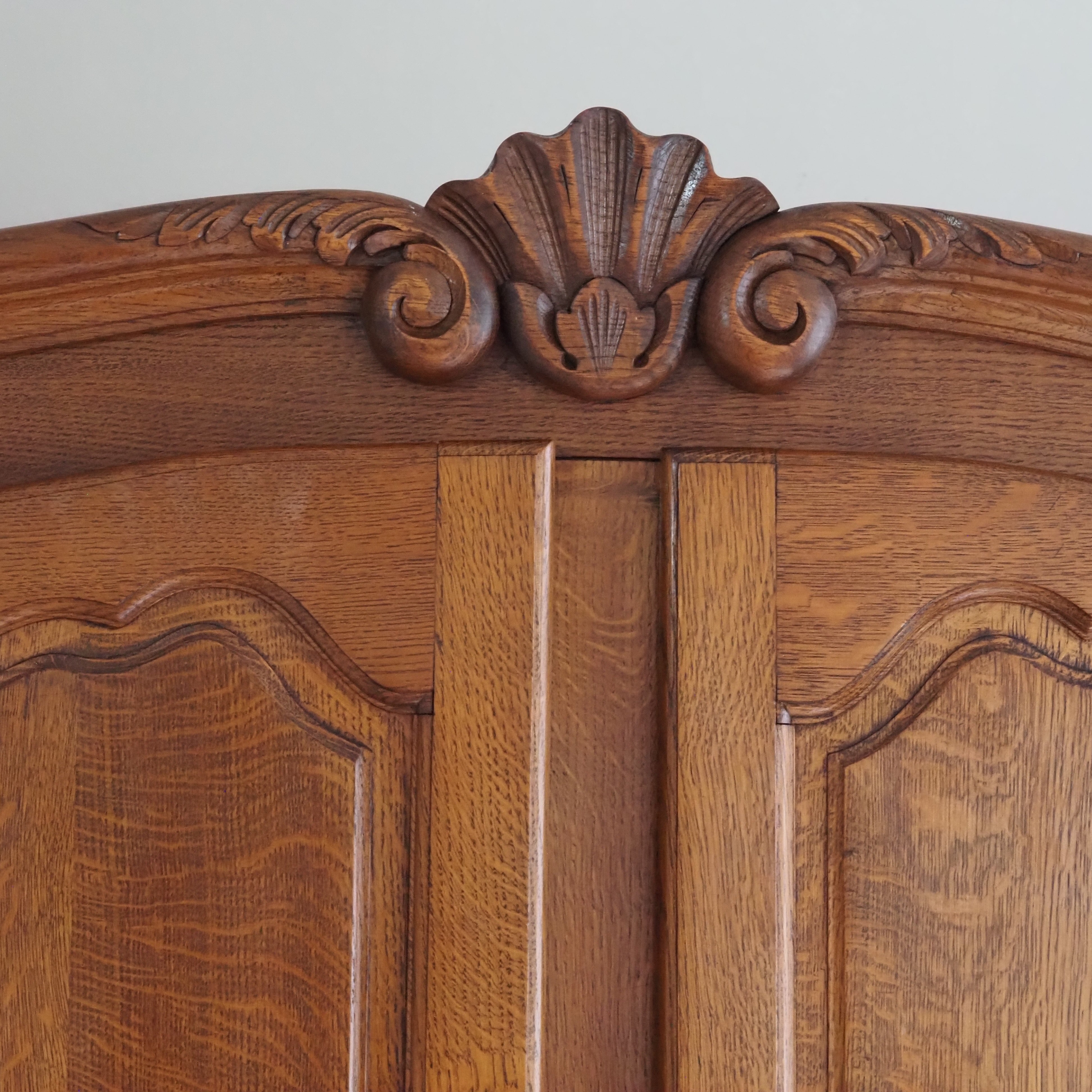Kleiderschrank Louis XV Stil Eiche 4-türig um 1970
