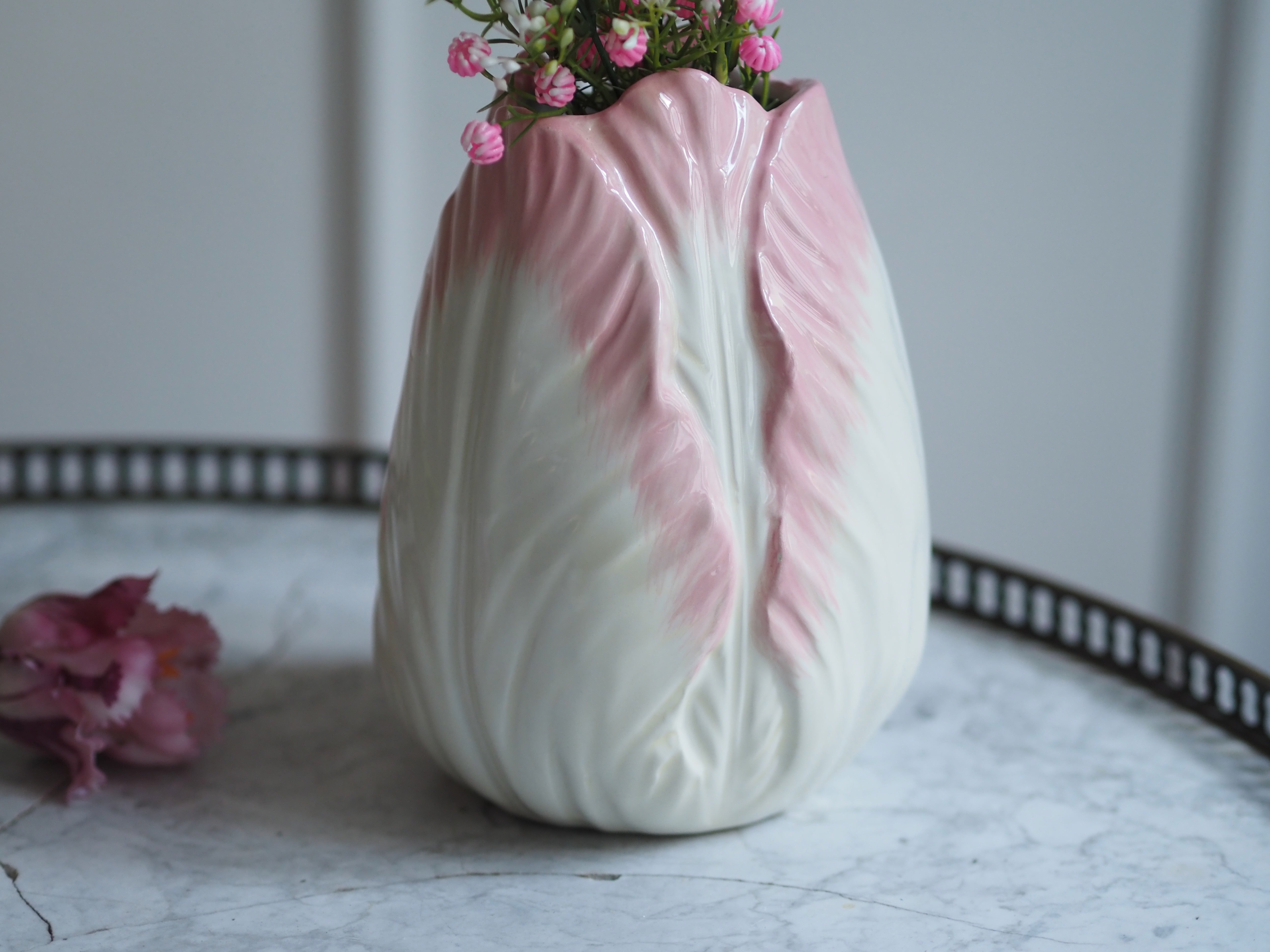 Vase Tulpenform · organische Moderne / florale Keramik Blumenvase