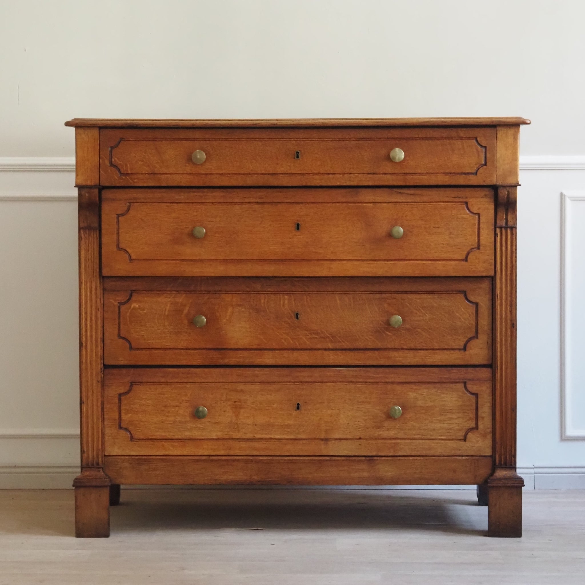 Elegante antike Schubladenkommode um 1880 - Kommode Eiche honigbraun