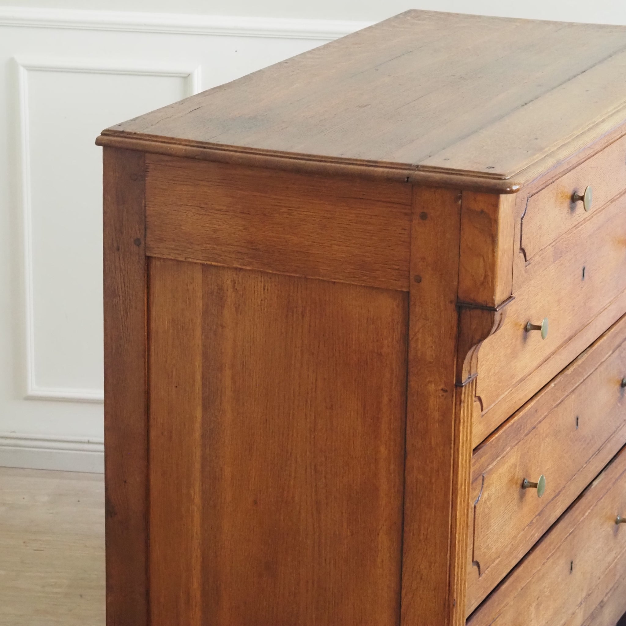 Elegante antike Schubladenkommode um 1880 - Kommode Eiche honigbraun