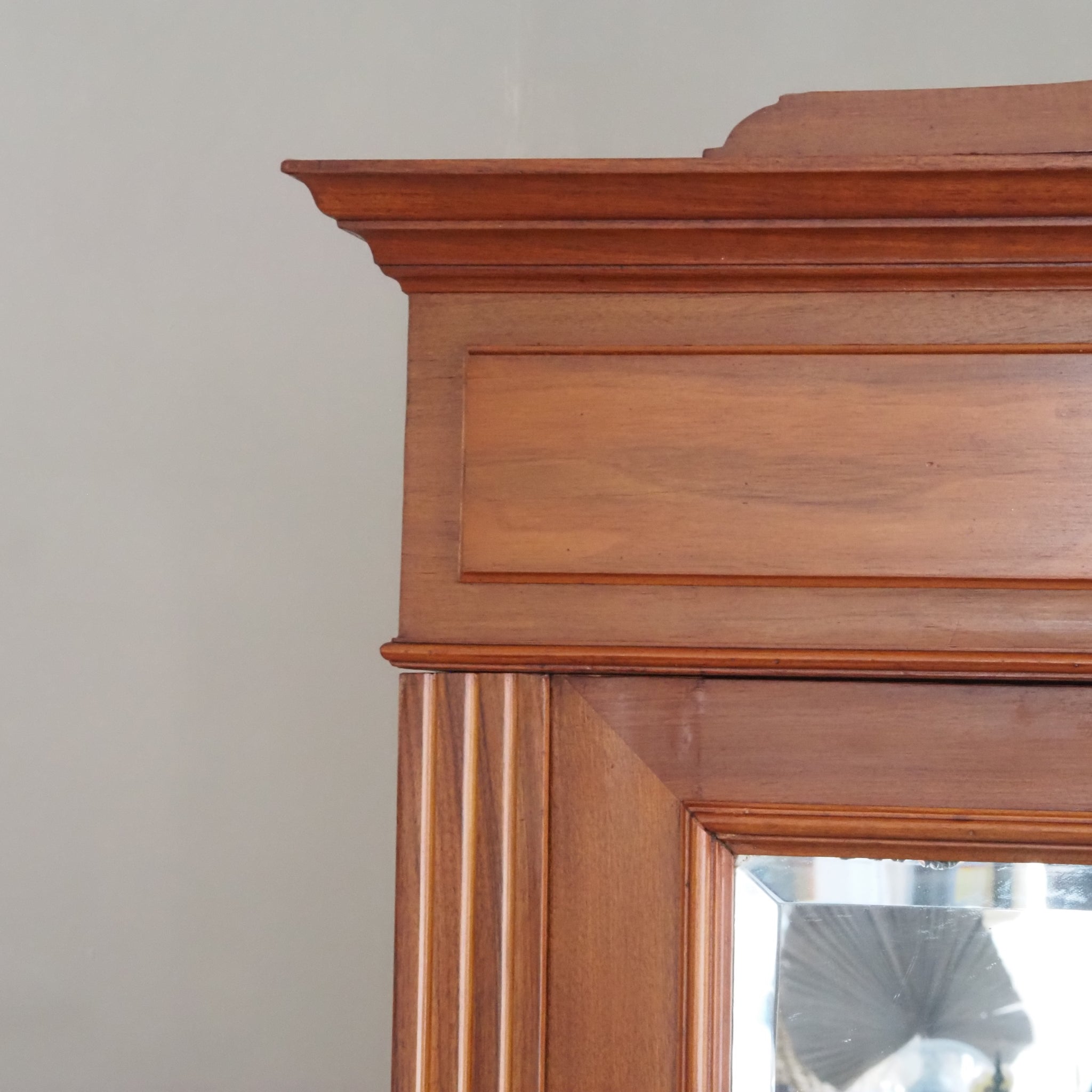 Antiker Mahagoni Kleiderschrank mit Spiegel um 1890 - 2-türiger Gründerzeit Schrank