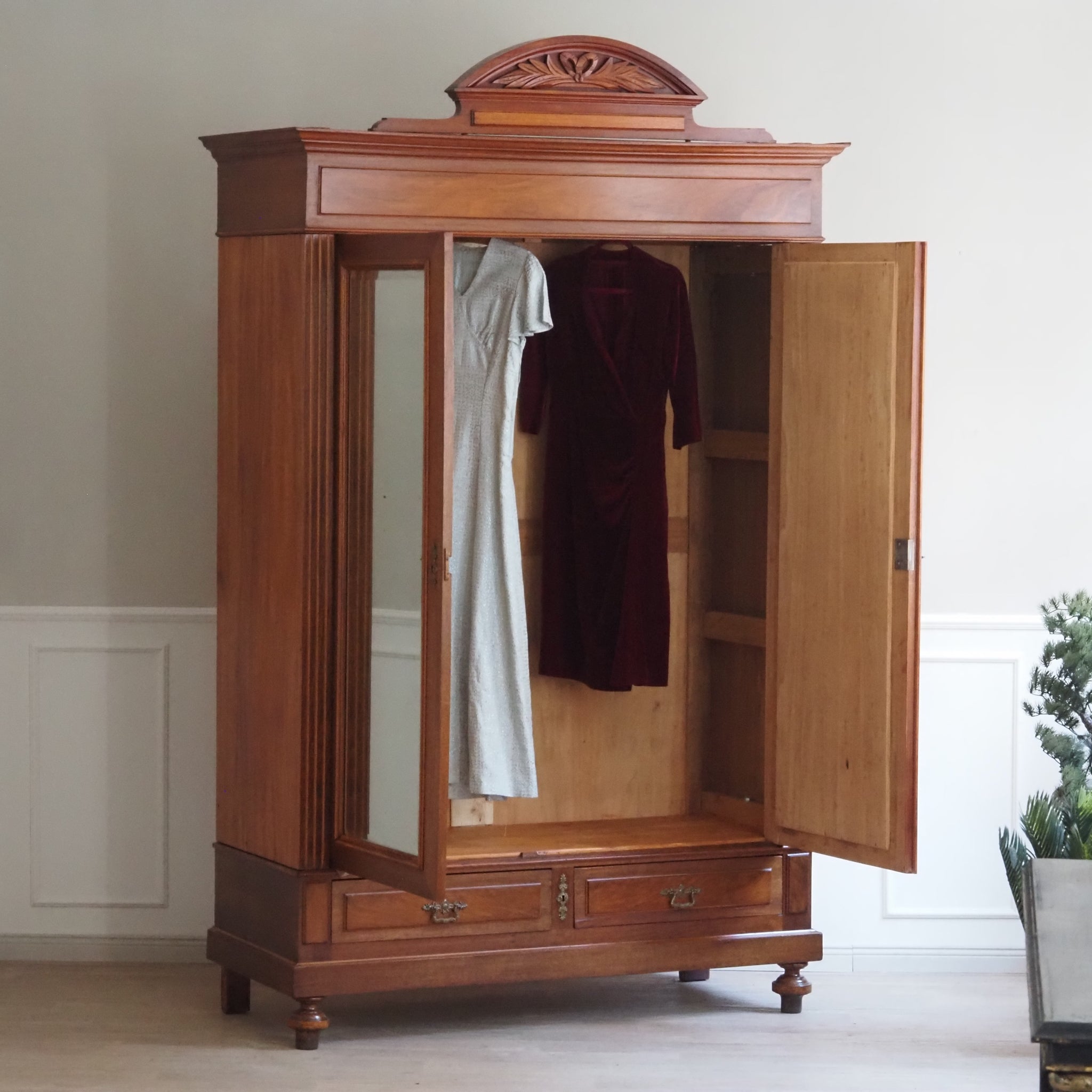 Antiker Mahagoni Kleiderschrank mit Spiegel um 1890 - 2-türiger Gründerzeit Schrank