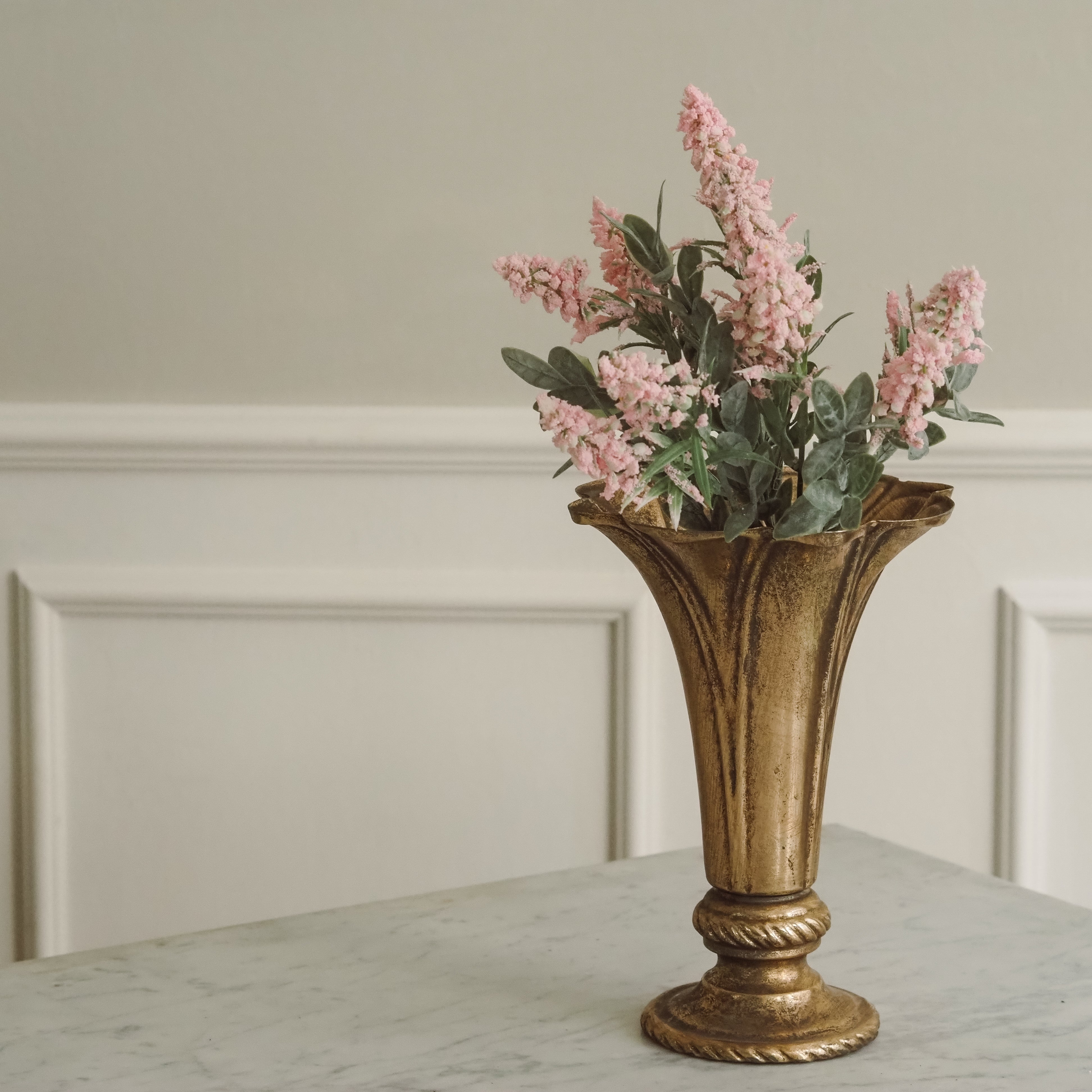 Blütenzweig rosa · florale Dekoration / Zweig