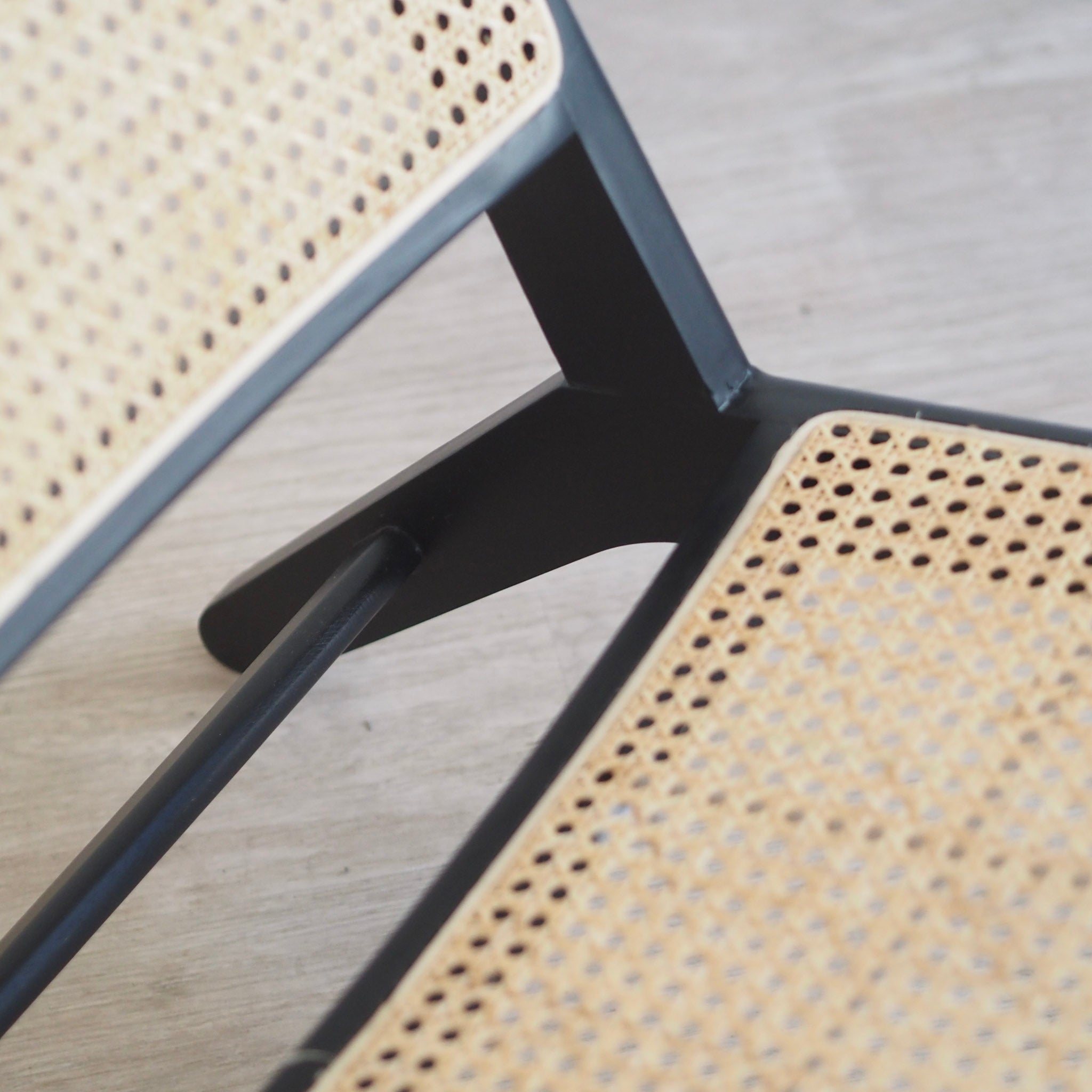 Loungesessel mit Wiener Geflecht aus Massivholz