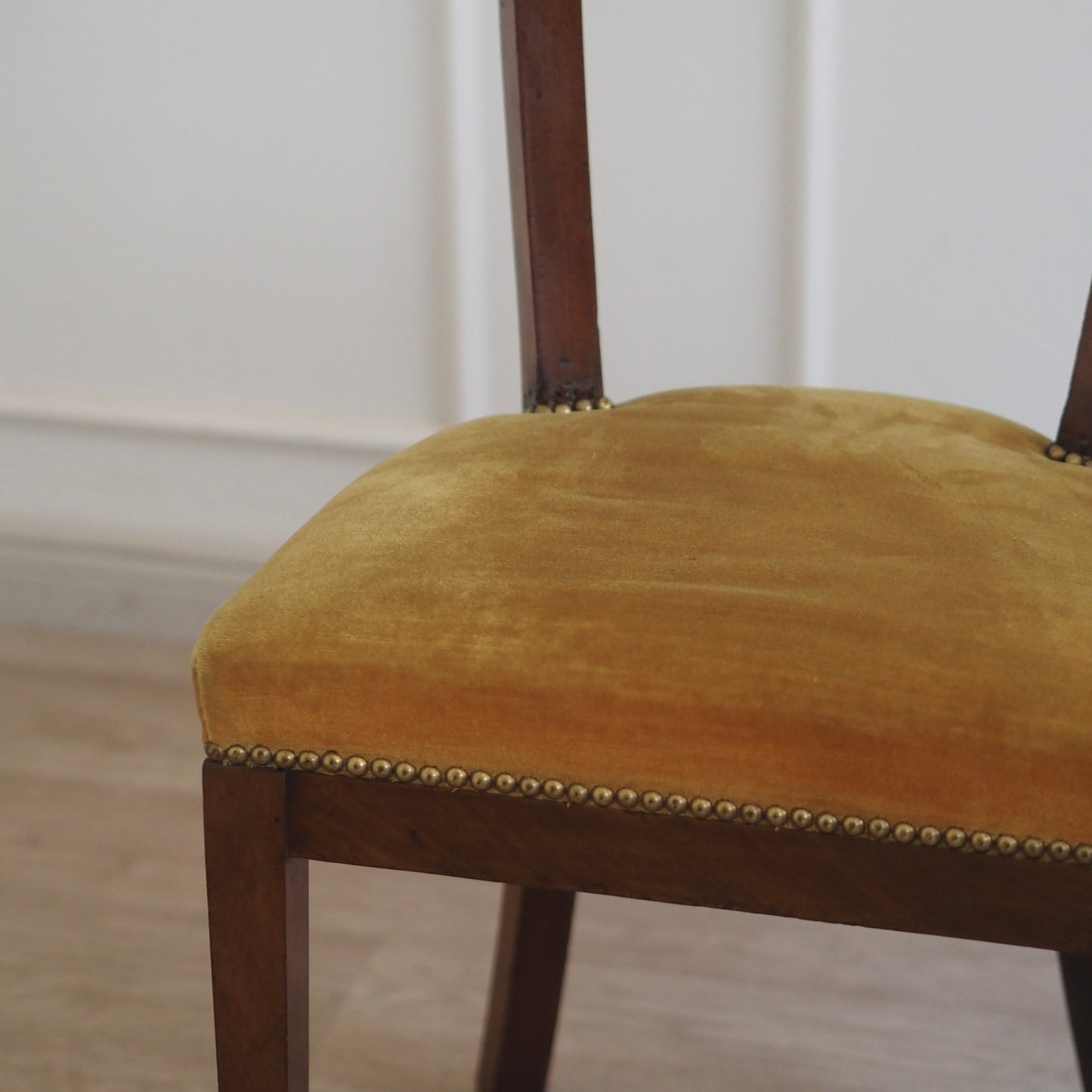 EPOCHE 1840 - Biedermeier Stühle mit Samtbezug - Stuhlset