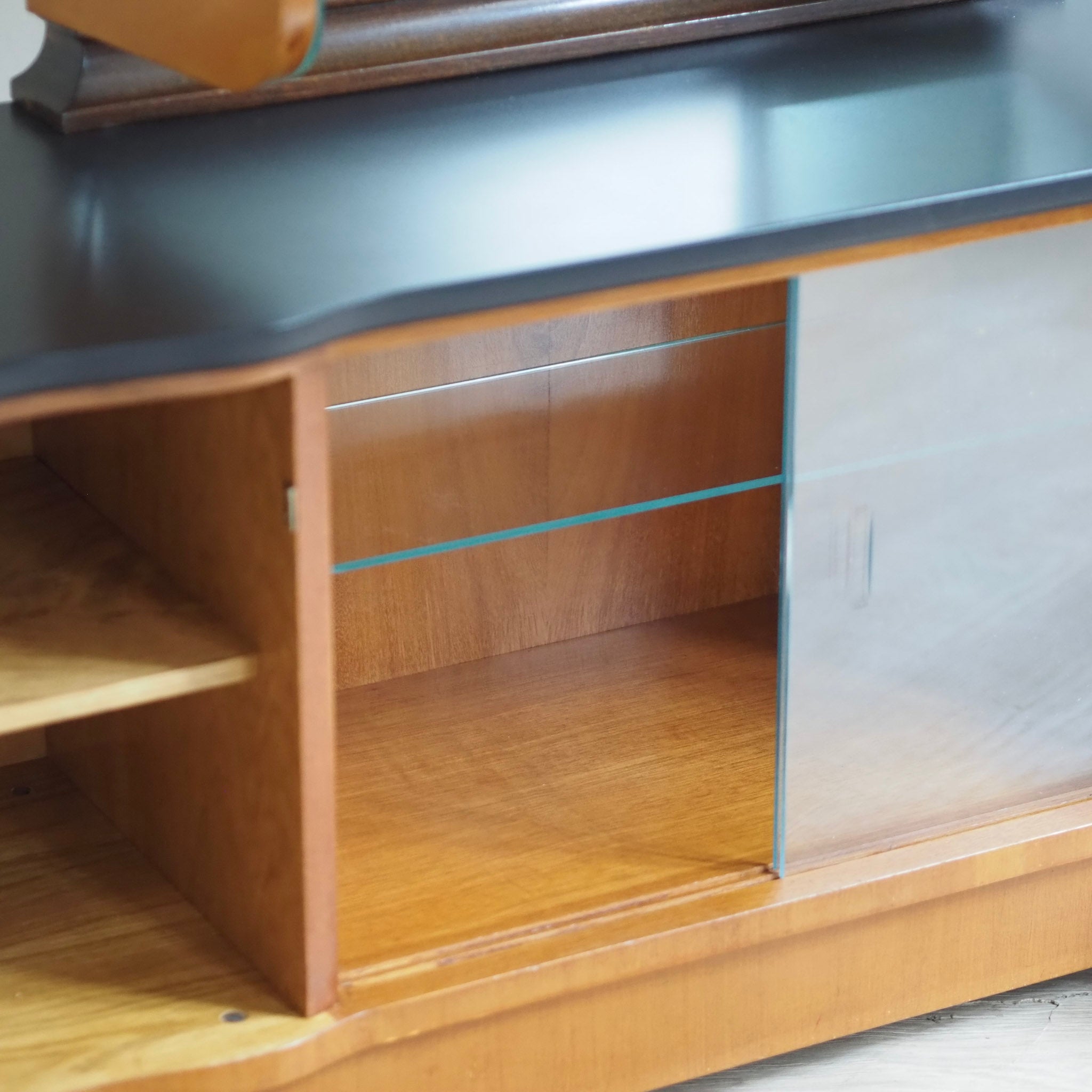 EPOCHE 1940 - Art Déco Frisiertisch, Spiegelkommode