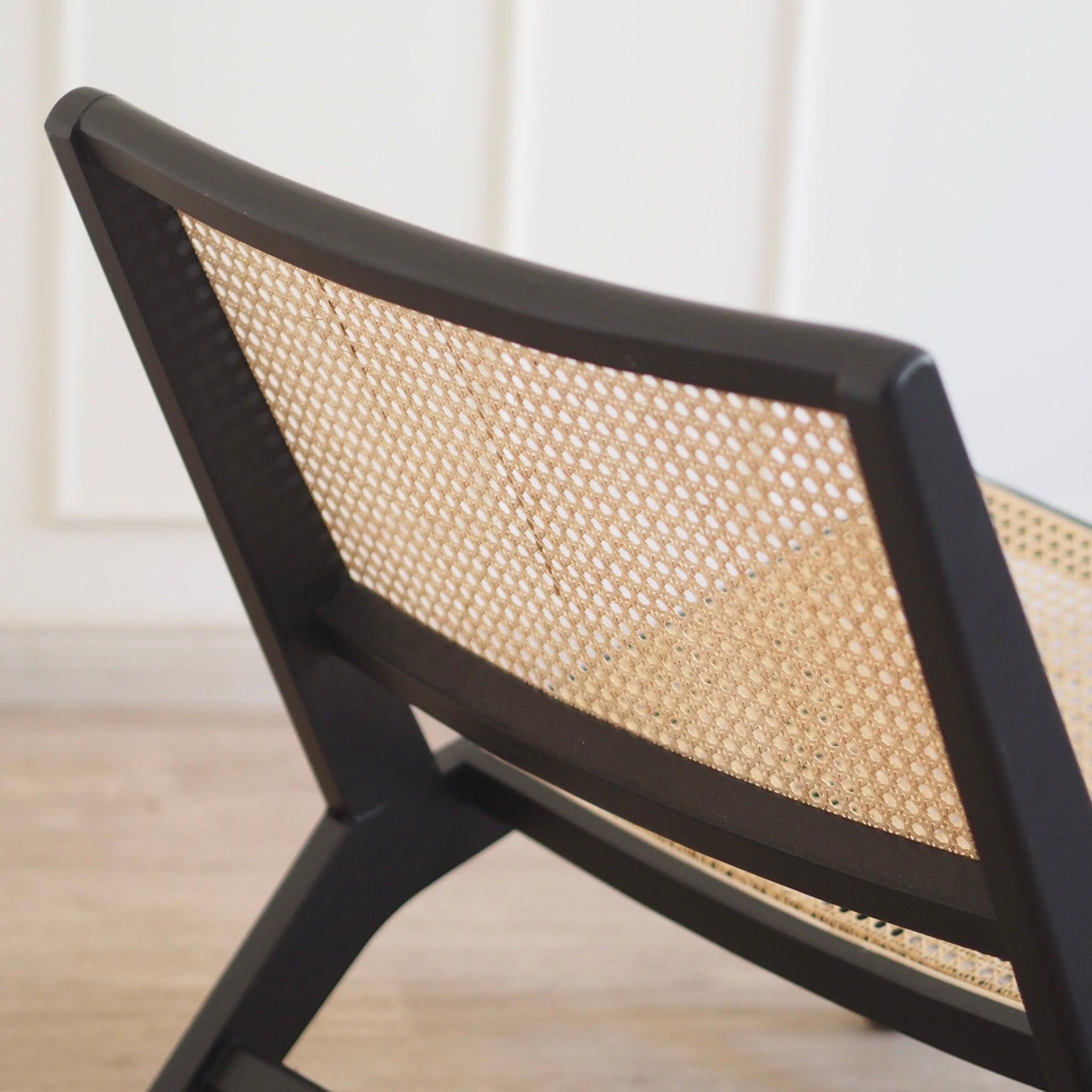Loungesessel mit Wiener Geflecht aus Massivholz