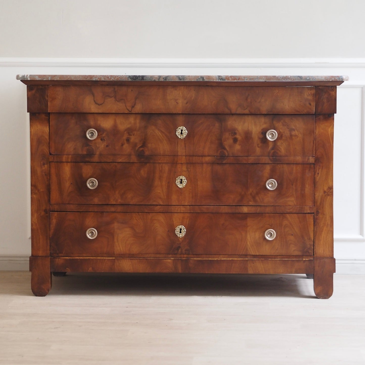 Antike Empire Biedermeier Kommode mit Marmor
