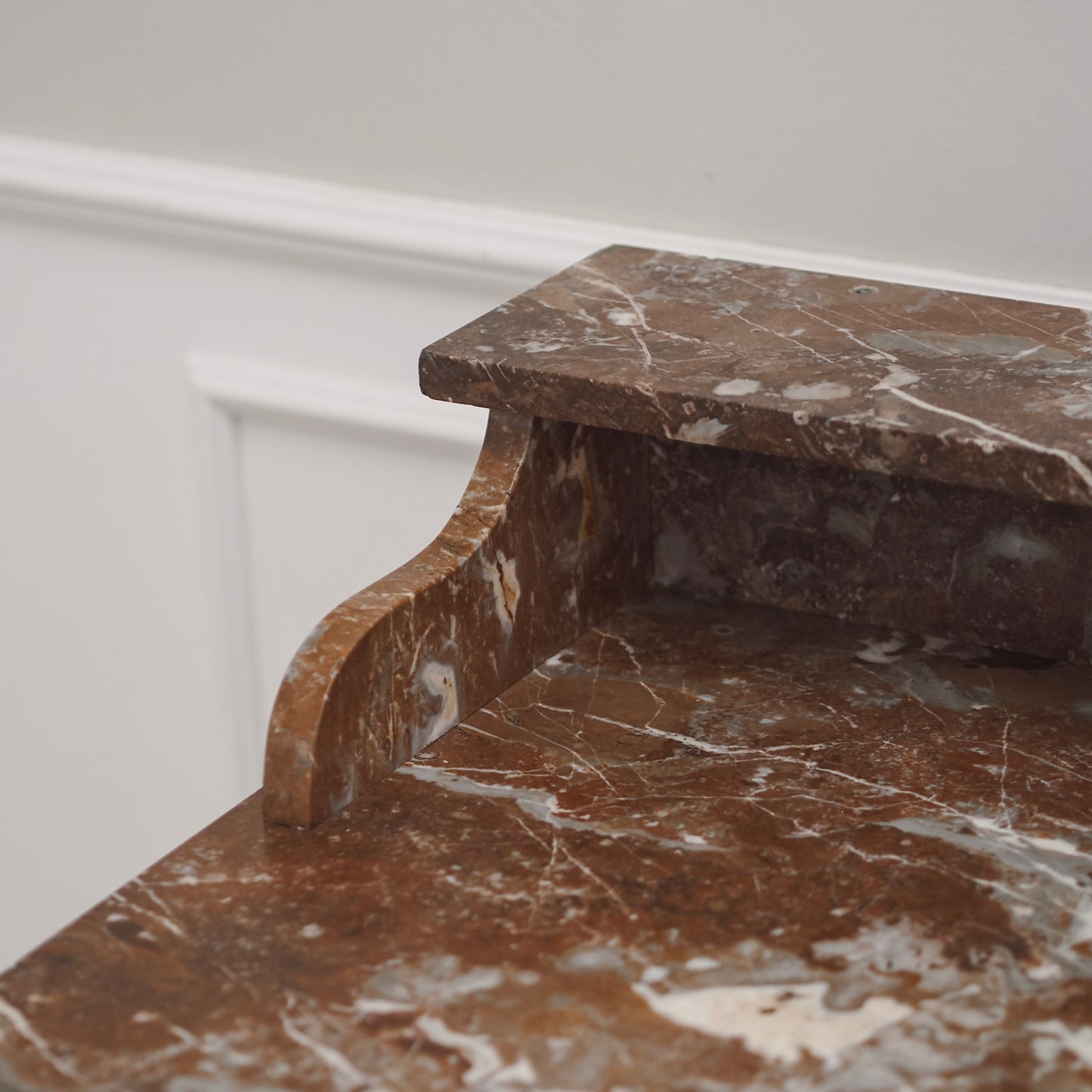 EPOCHE 1890 - Gründerzeit Kommode mit Marmor und 5 Schubladen - Nussbaum Anrichte