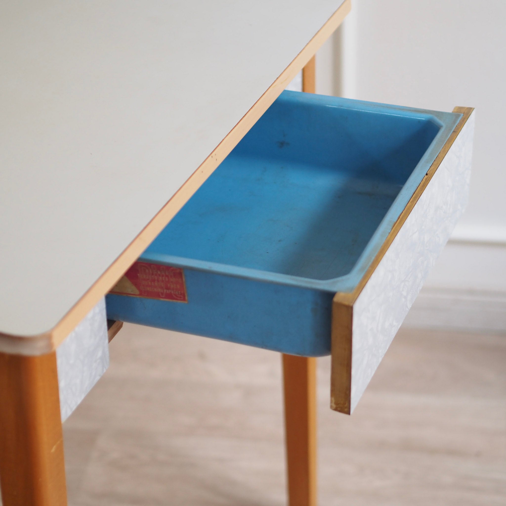 EPOCHE 1960 - Mid Century PVC Küchentisch Schreibtisch mit Schublade