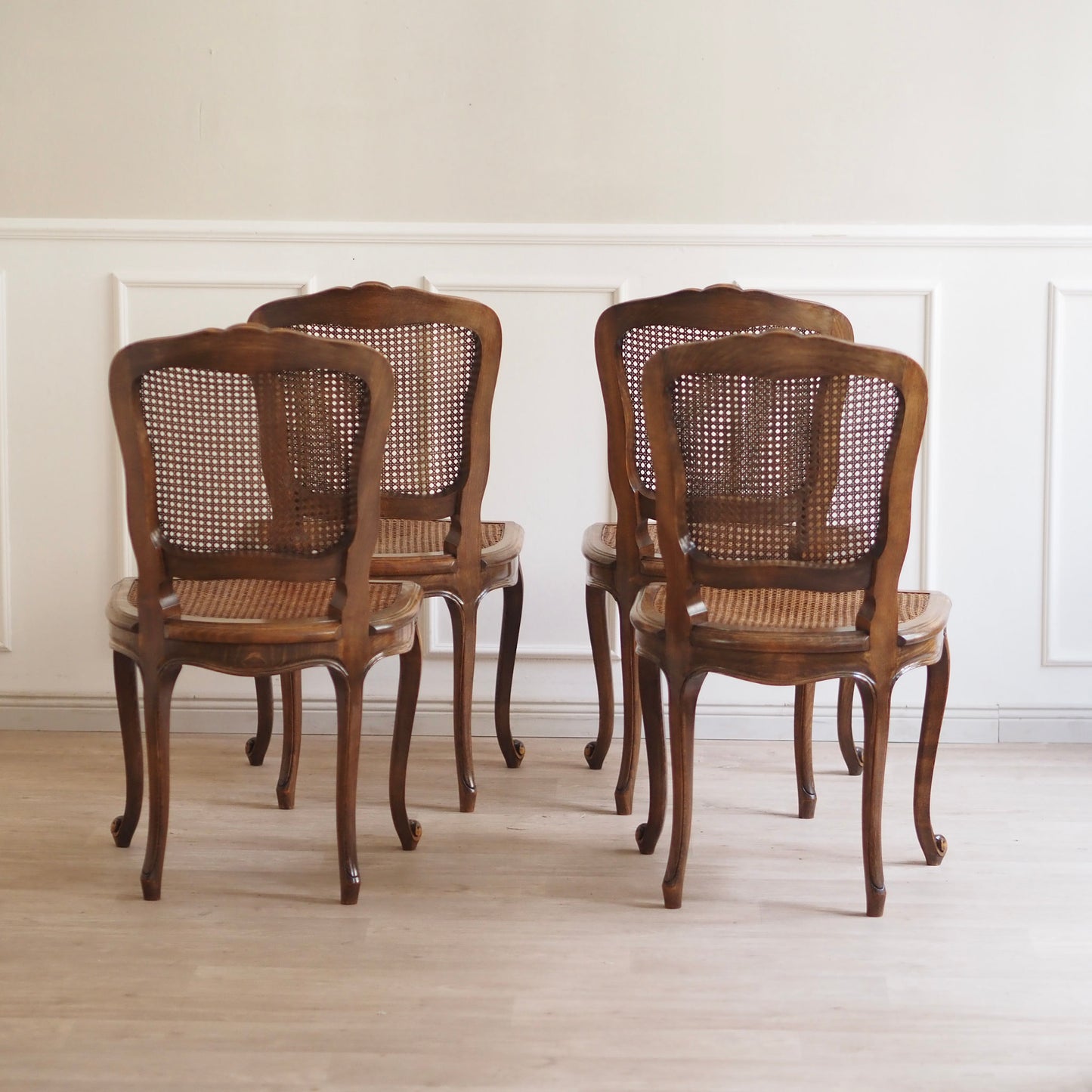 EPOCHE 1920 - 4 Louis XV Stühle mit Wiener Geflecht, Stuhl Set Esszimmer