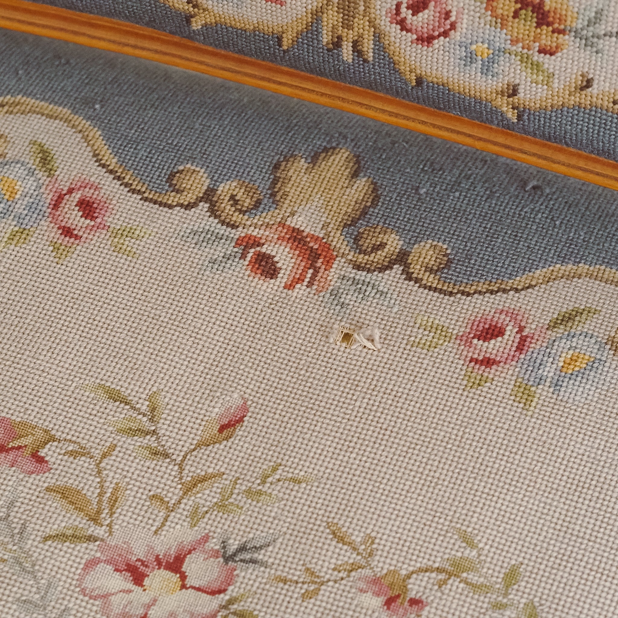Sitzbank Louis XV Stil mit Gobelin-Bezug um 1920