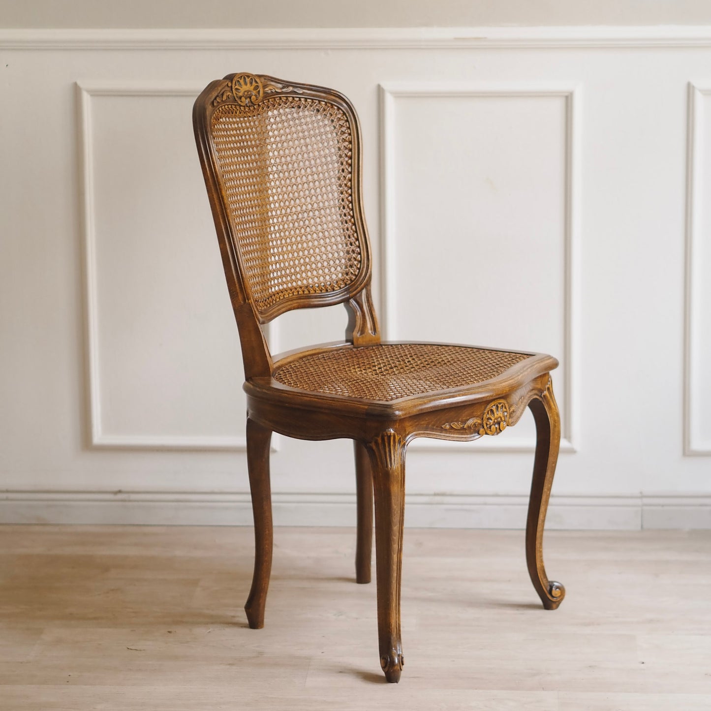 EPOCHE 1920 - 4 Louis XV Stühle mit Wiener Geflecht, Stuhl Set Esszimmer