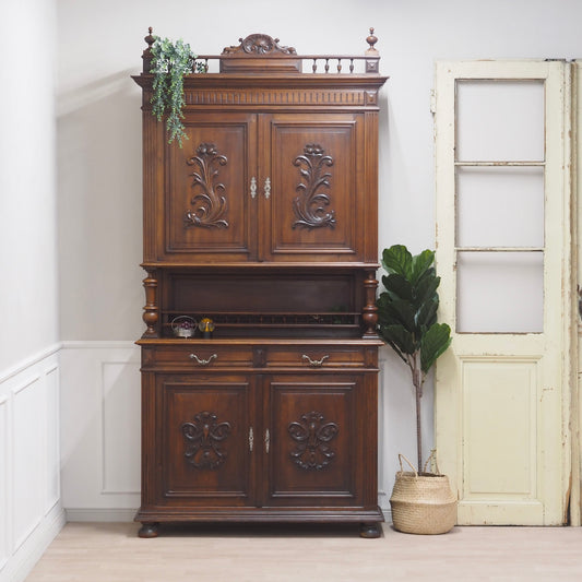 EPOCHE 1890 - Gründerzeit Buffet Kredenz Nussbaum