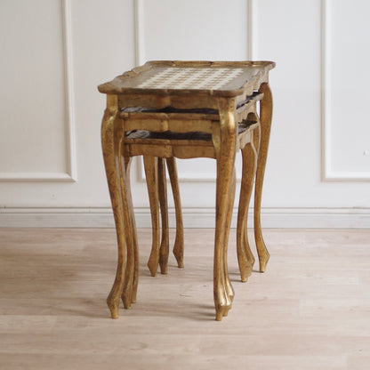 Handbemalte Italienische Vintage Satztische Florentiner Stil, Beistelltisch Set Gold