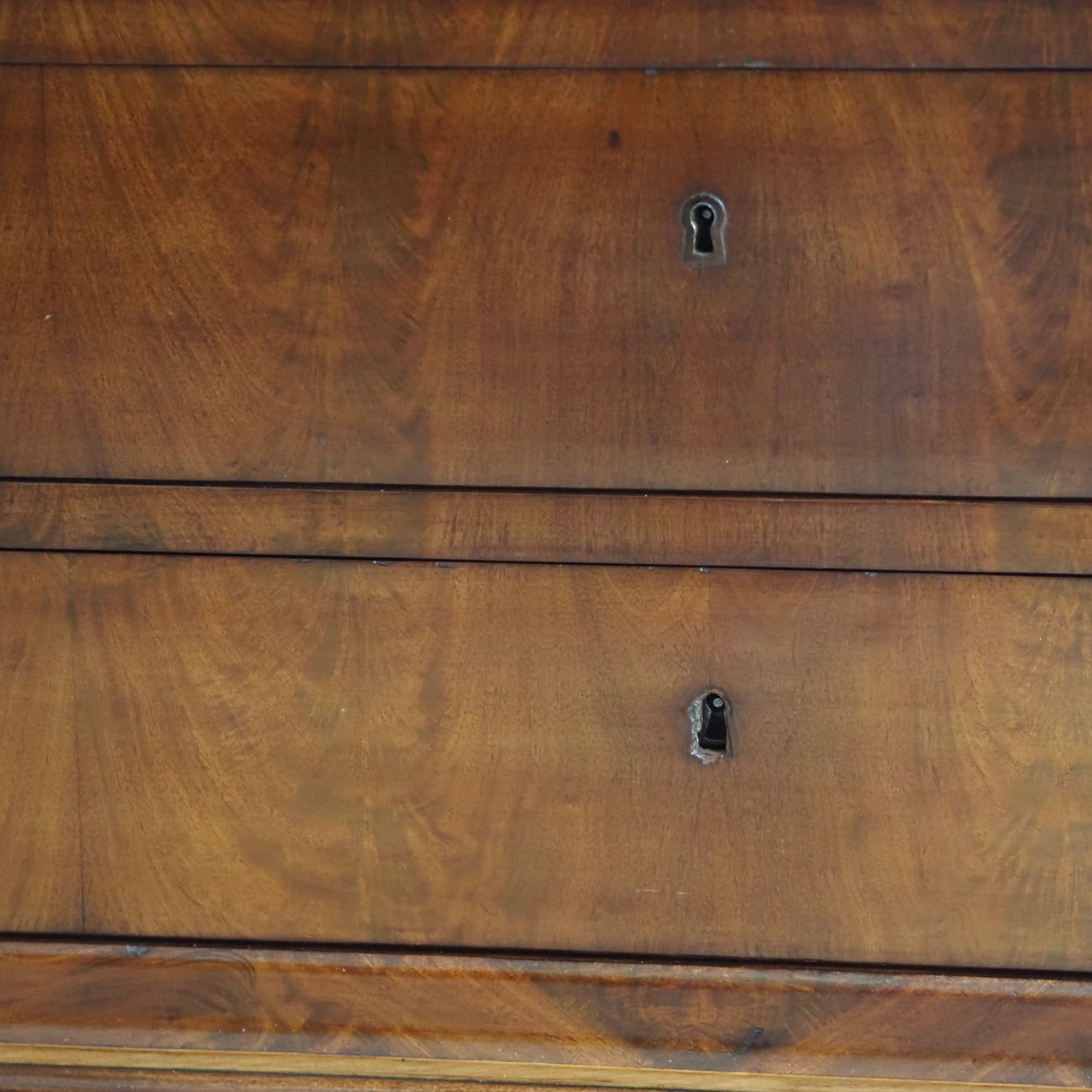 EPOCHE 1890 - Französische Mahagoni Kommode Louis Philippe Stil