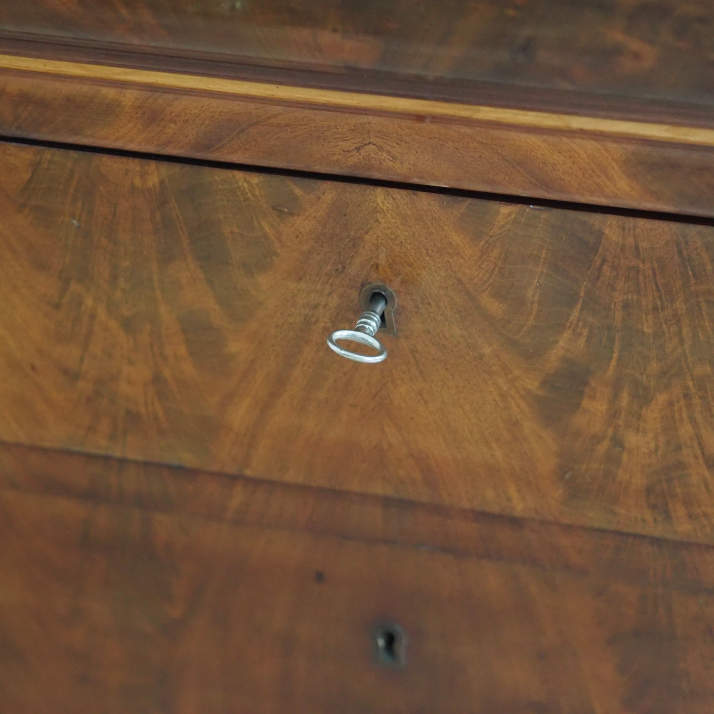 EPOCHE 1890 - Französische Mahagoni Kommode Louis Philippe Stil